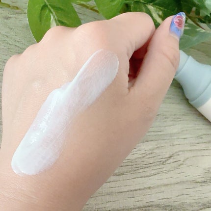 ヒアルーシカ ウォーターフィット サンセラム/SKIN1004/日焼け止めローションを使ったクチコミ(3枚目)