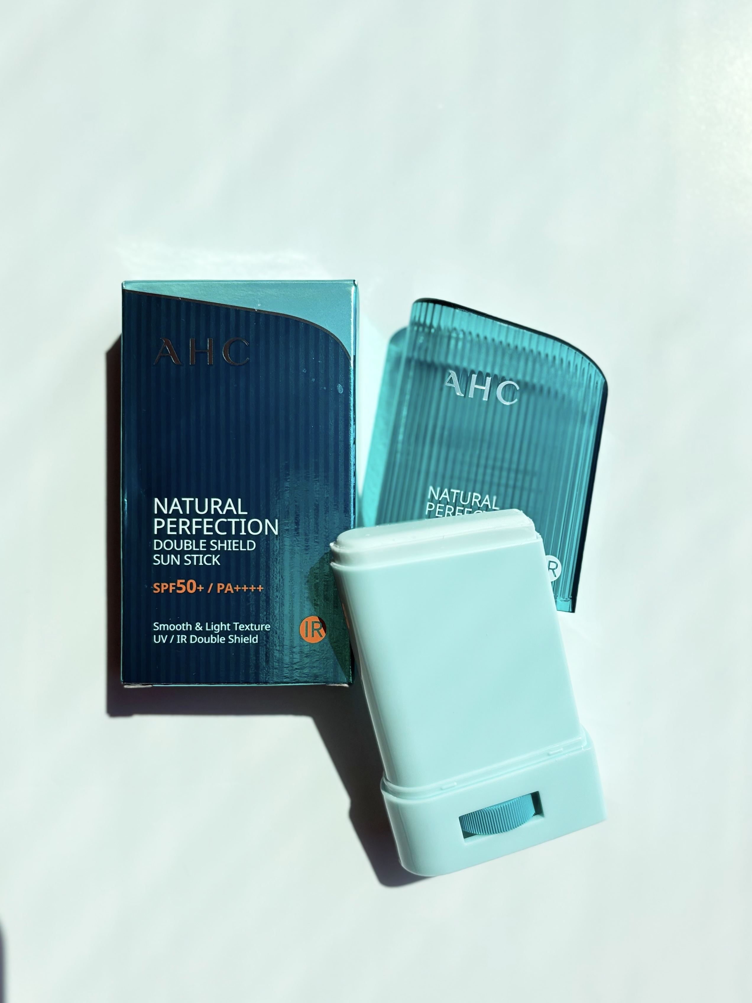 ナチュラル パーフェクション ダブル シールド サンスティック/AHC/日焼け止めスティックを使ったクチコミ（1枚目）