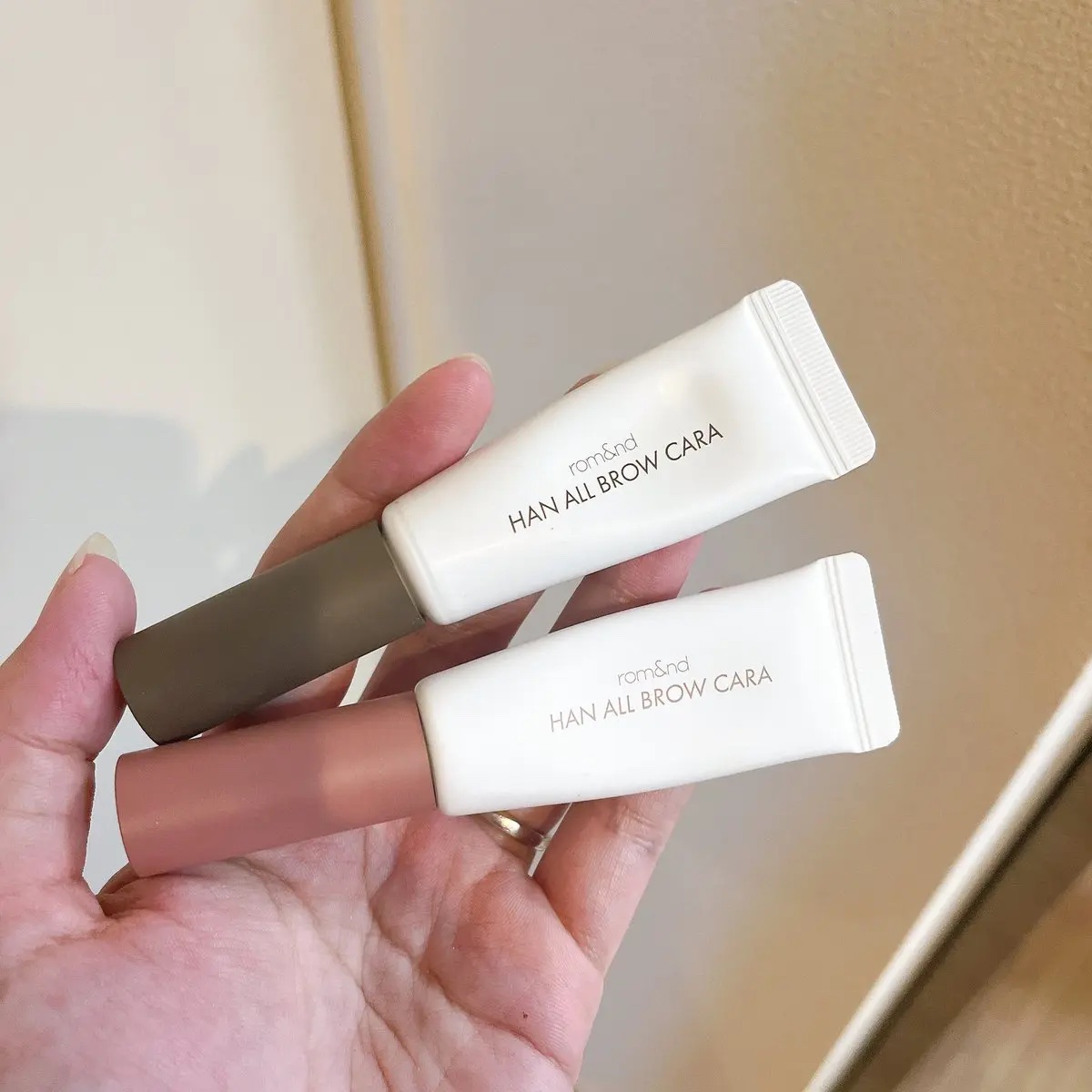 ハンオールブロウカラ/rom&nd/眉マスカラを使ったクチコミ（1枚目）