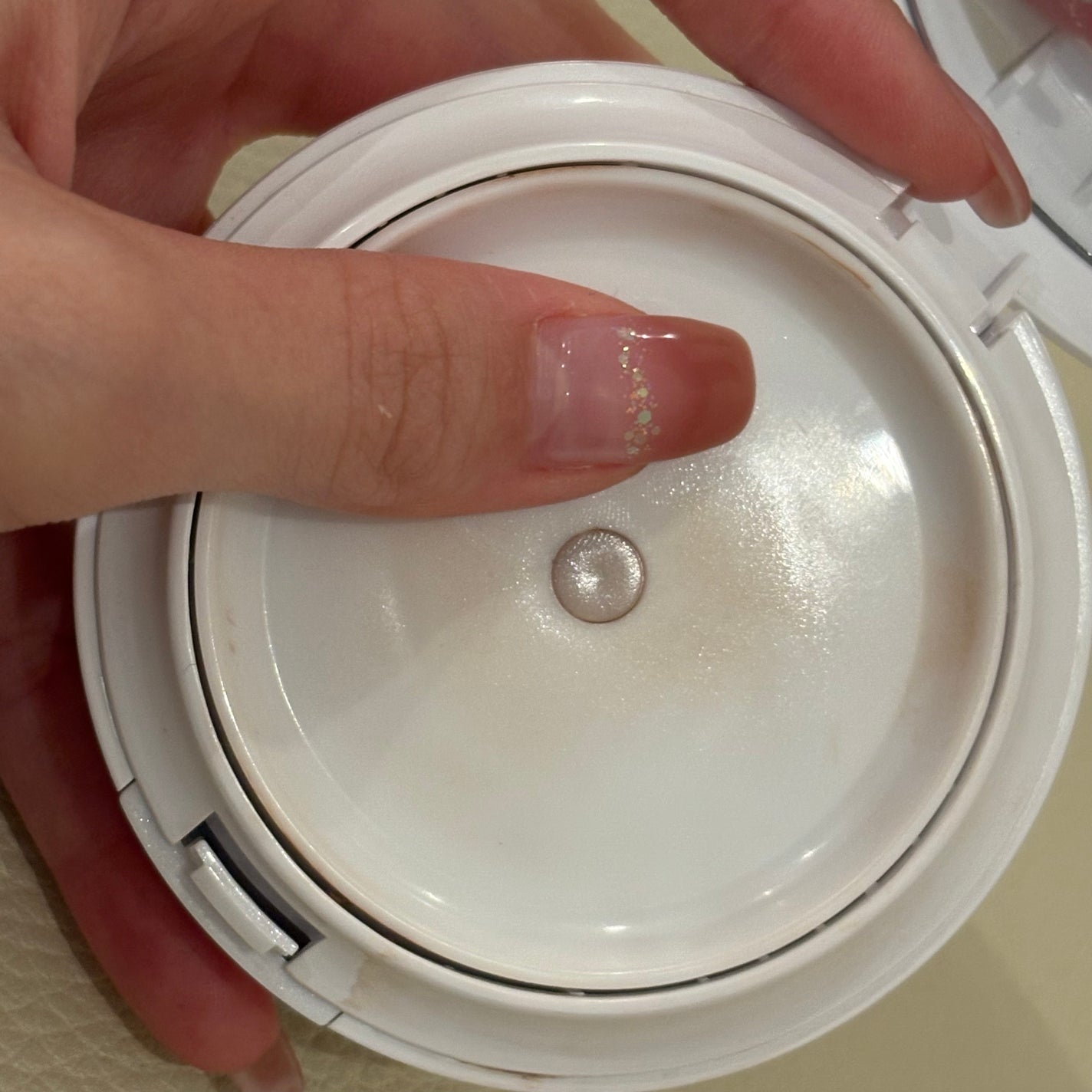 V3 ブリリアント ファンデーション/SPICARE/クッションファンデーションを使ったクチコミ(4枚目)