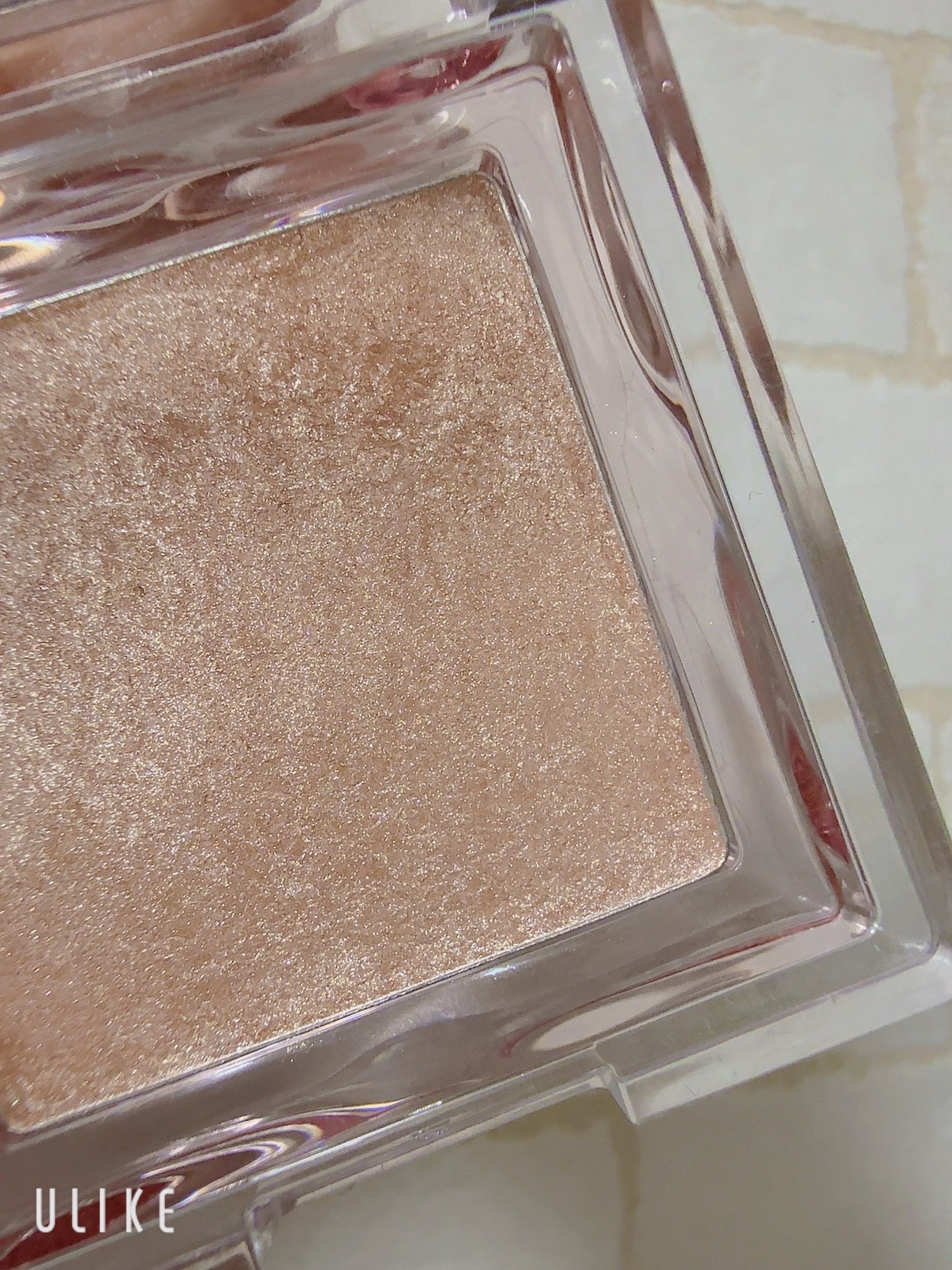 ビディボブ ハイライター/Glint/パウダーハイライトを使ったクチコミ（2枚目）