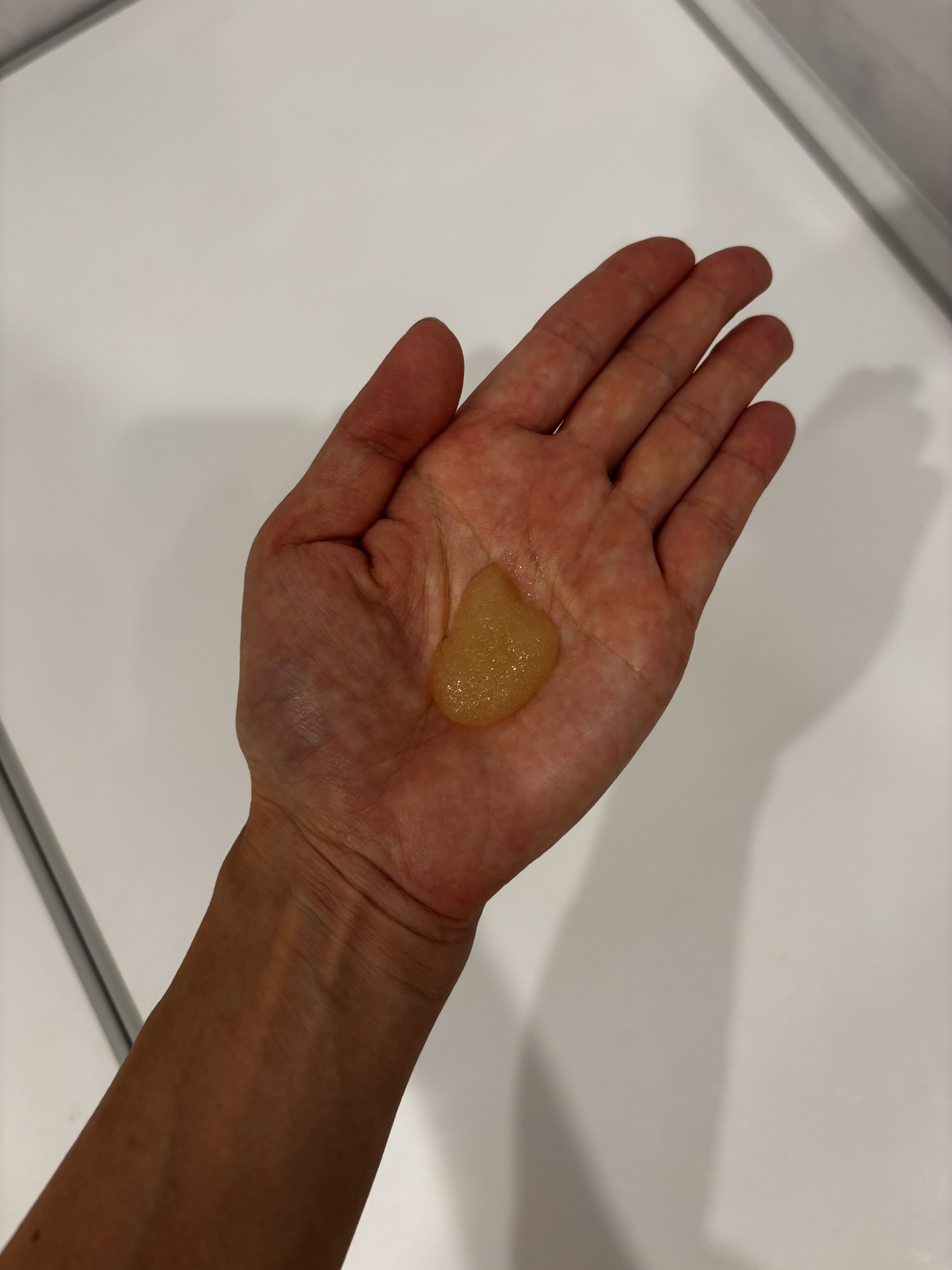 シェアロユー ヘッドスクラブ シトラス&ウッディの香り 200g/shareloù/ヘッドスクラブを使ったクチコミ（2枚目）