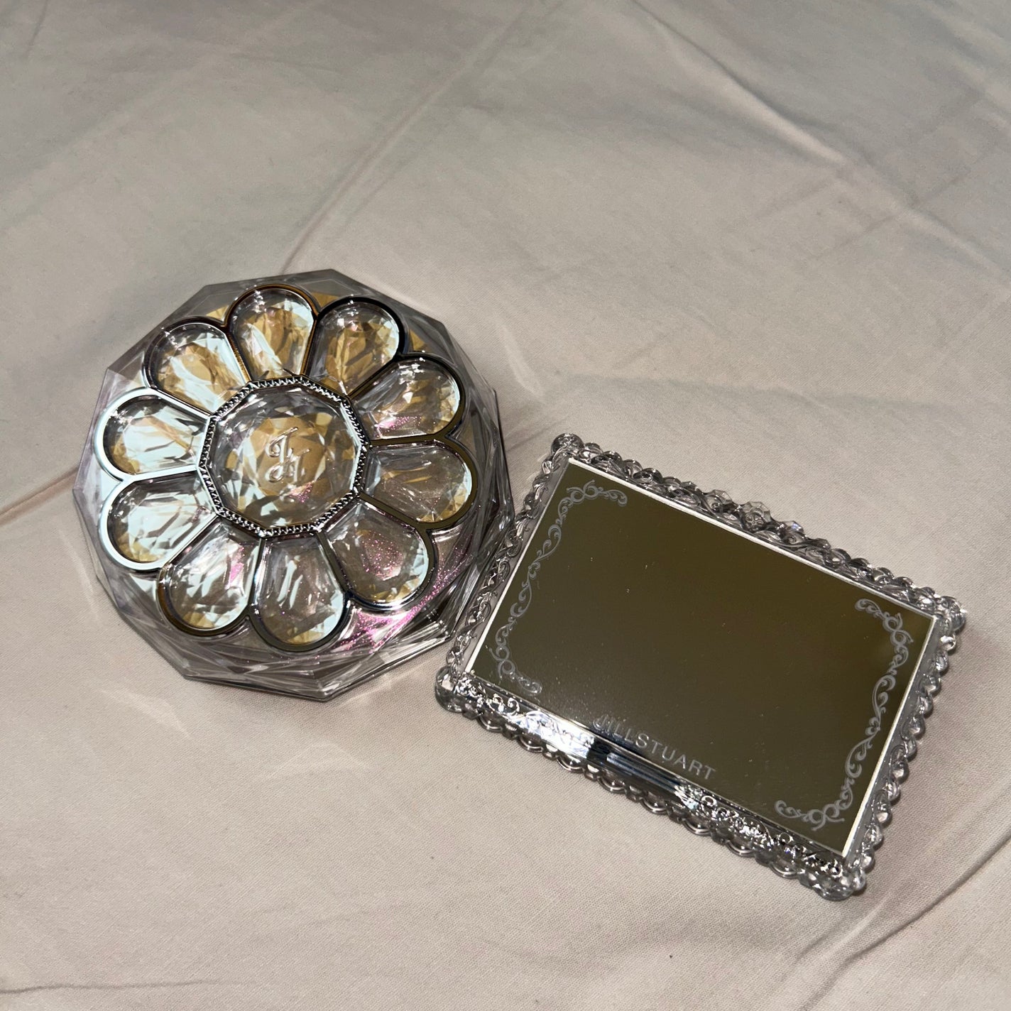 ジルスチュアート ブルームクチュール アイズ ジュエルドブーケ/JILL STUART/アイシャドウパレットを使ったクチコミ(2枚目)