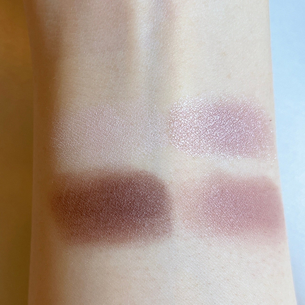 エトワルローズ 4色アイシャドウ/Étoile Rose/アイシャドウパレットを使ったクチコミ(4枚目)