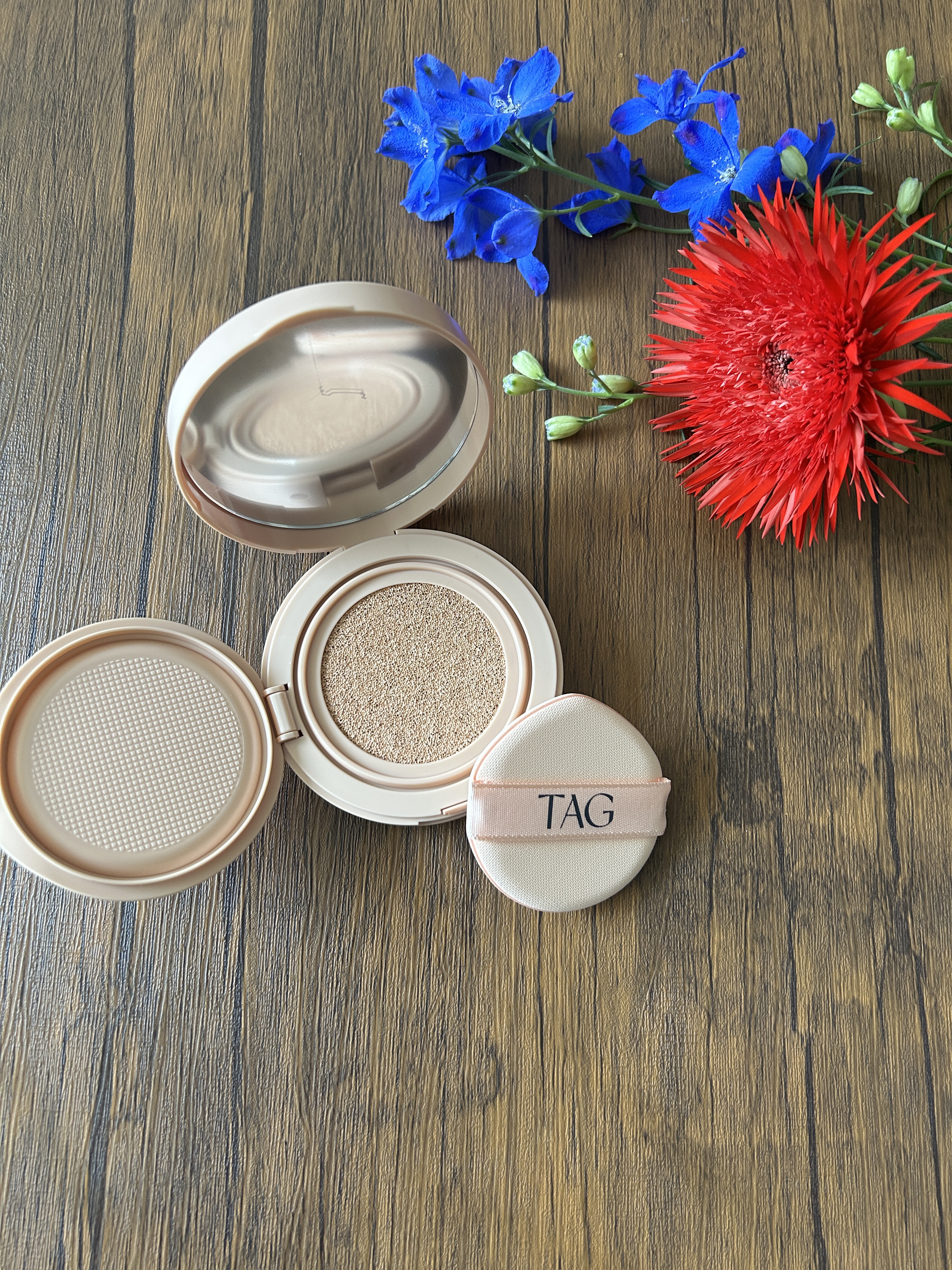 ベルベットカバークッション 01 PALE LIGHT(21号)/TAG/クッションファンデーションを使ったクチコミ（1枚目）