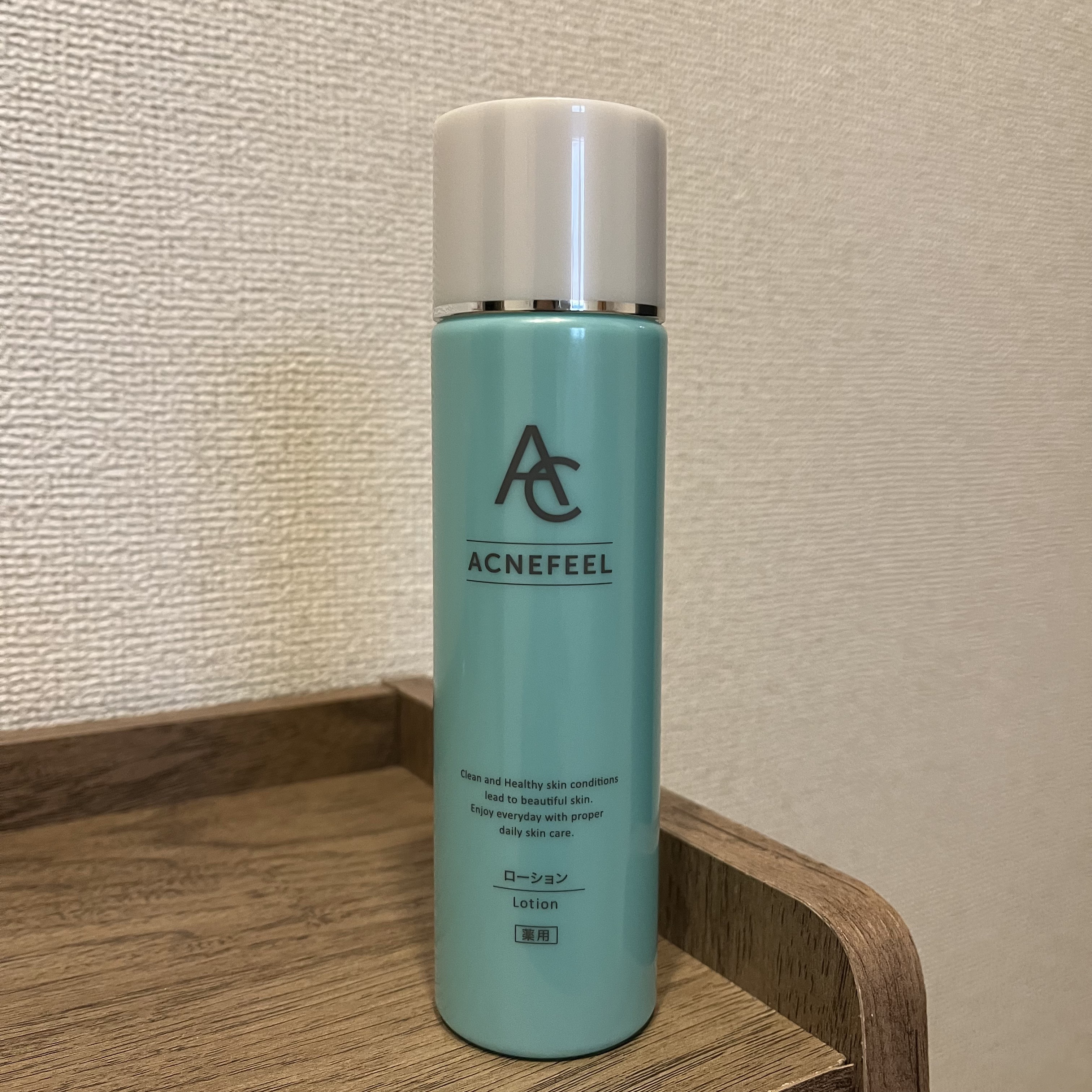 ☺︎アクネフィール

薬用 ローション

肌荒れが気になる時に試しに購入。
期待ほど特に効果は感じられなかった。
可もなく不可もなく。