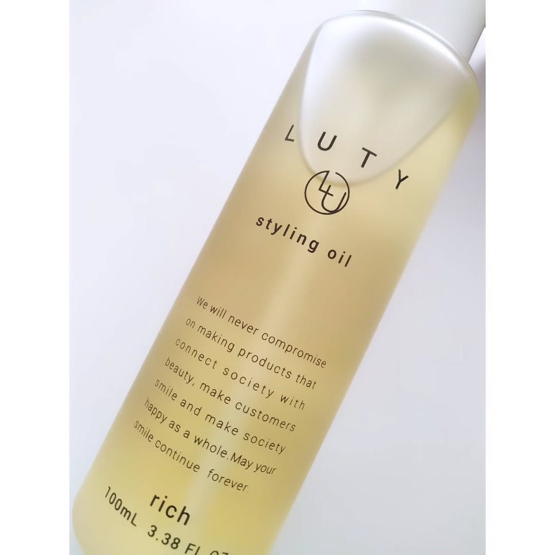 ルーティー スタイリングオイル リッチ/LUTY/ヘアオイルを使ったクチコミ（3枚目）