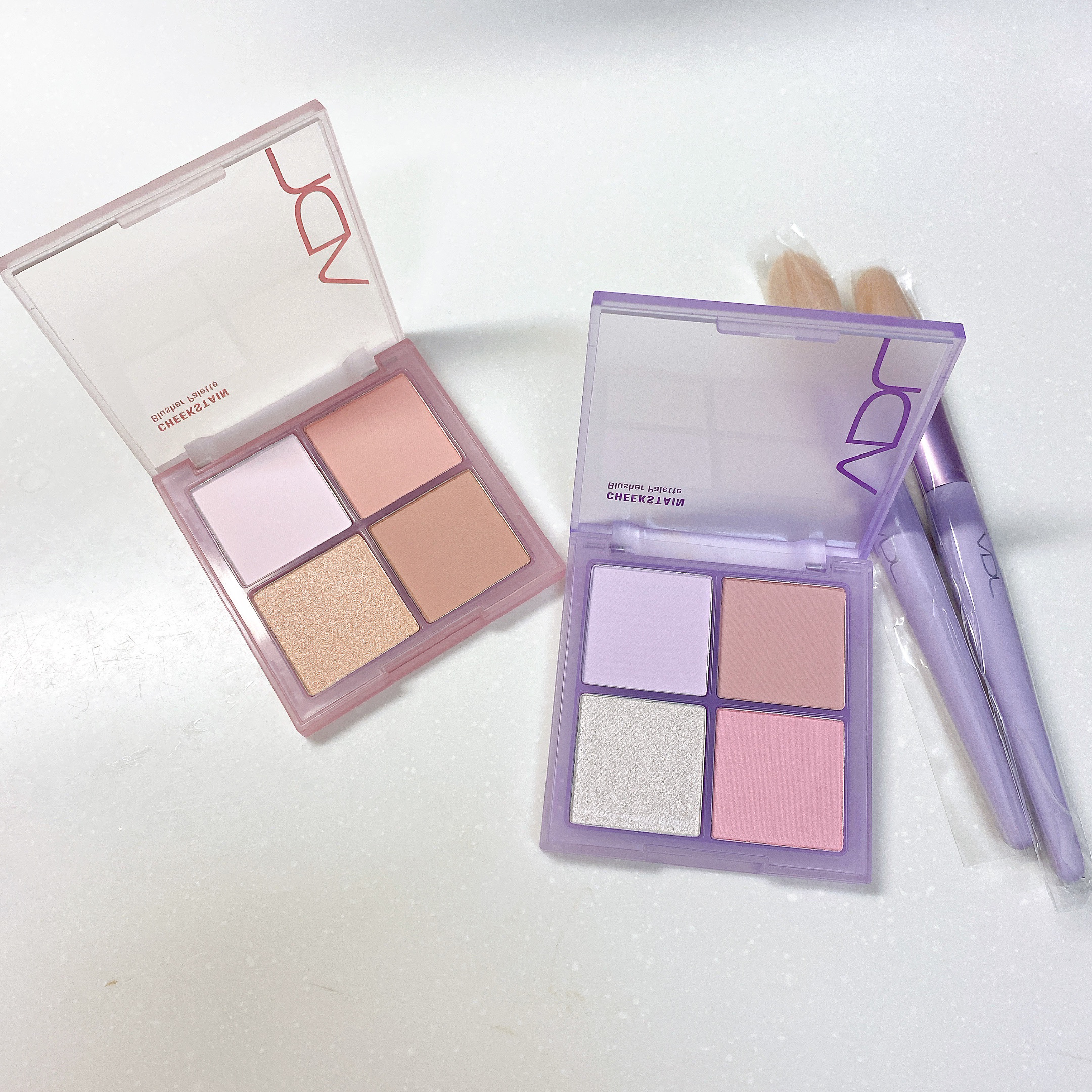 VDL チークステイン ブラッシャー パレット/VDL/パウダーチークを使ったクチコミ（2枚目）