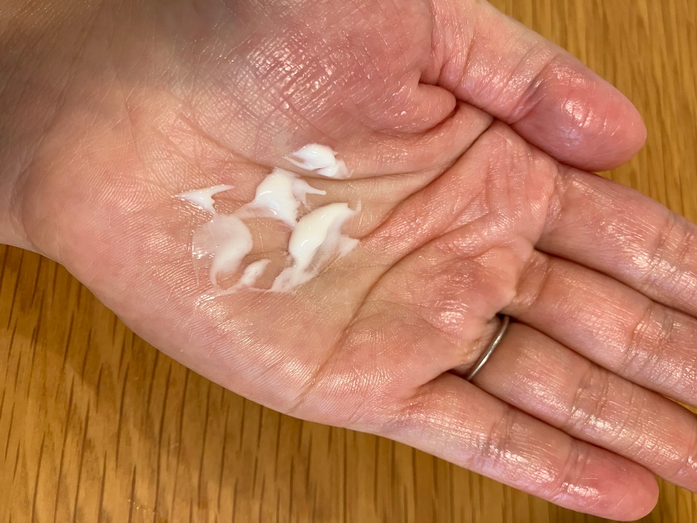 シア リッチボディローション/L'OCCITANE/ボディローションを使ったクチコミ(2枚目)