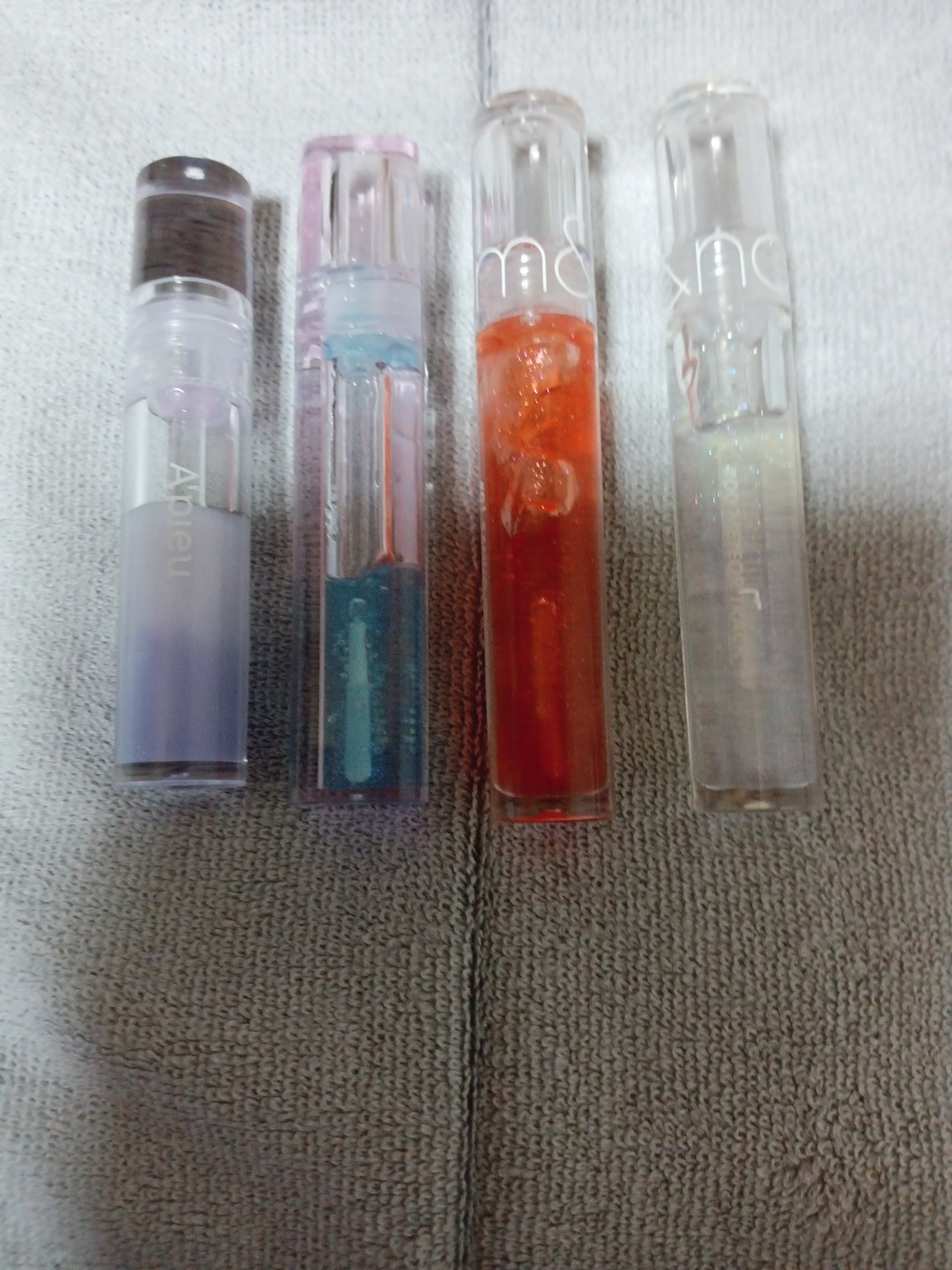 グラスティングウォーターグロス/rom&nd/リップグロスを使ったクチコミ(1枚目)