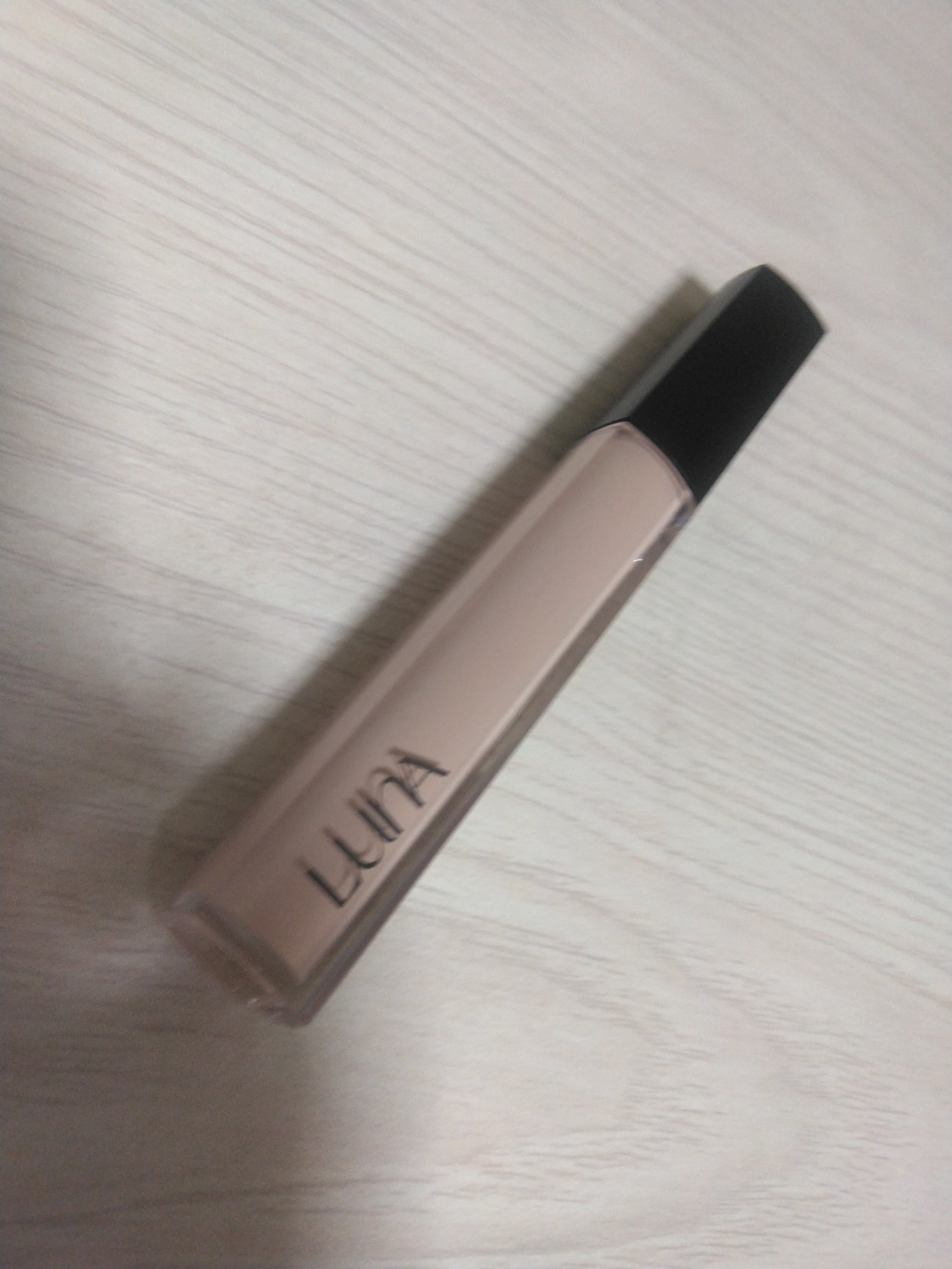 ロングラスティングチップコンシーラー/LUNA/リキッドコンシーラーを使ったクチコミ（1枚目）