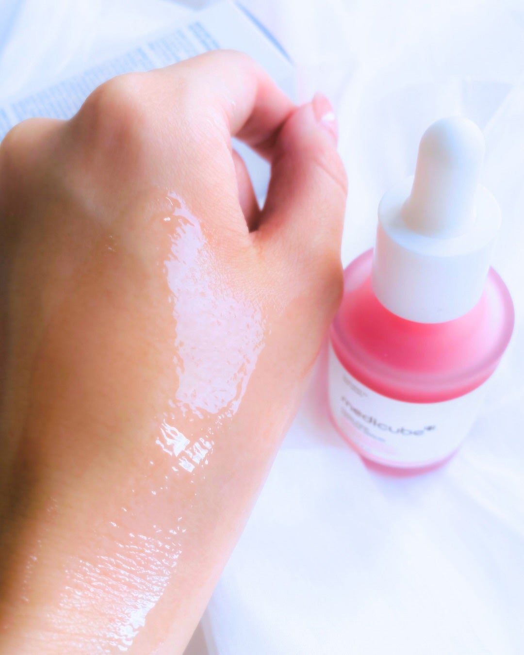 PDRNピンクアンプル PDRN 10,000ppm配合/MEDICUBE/美容液を使ったクチコミ(4枚目)