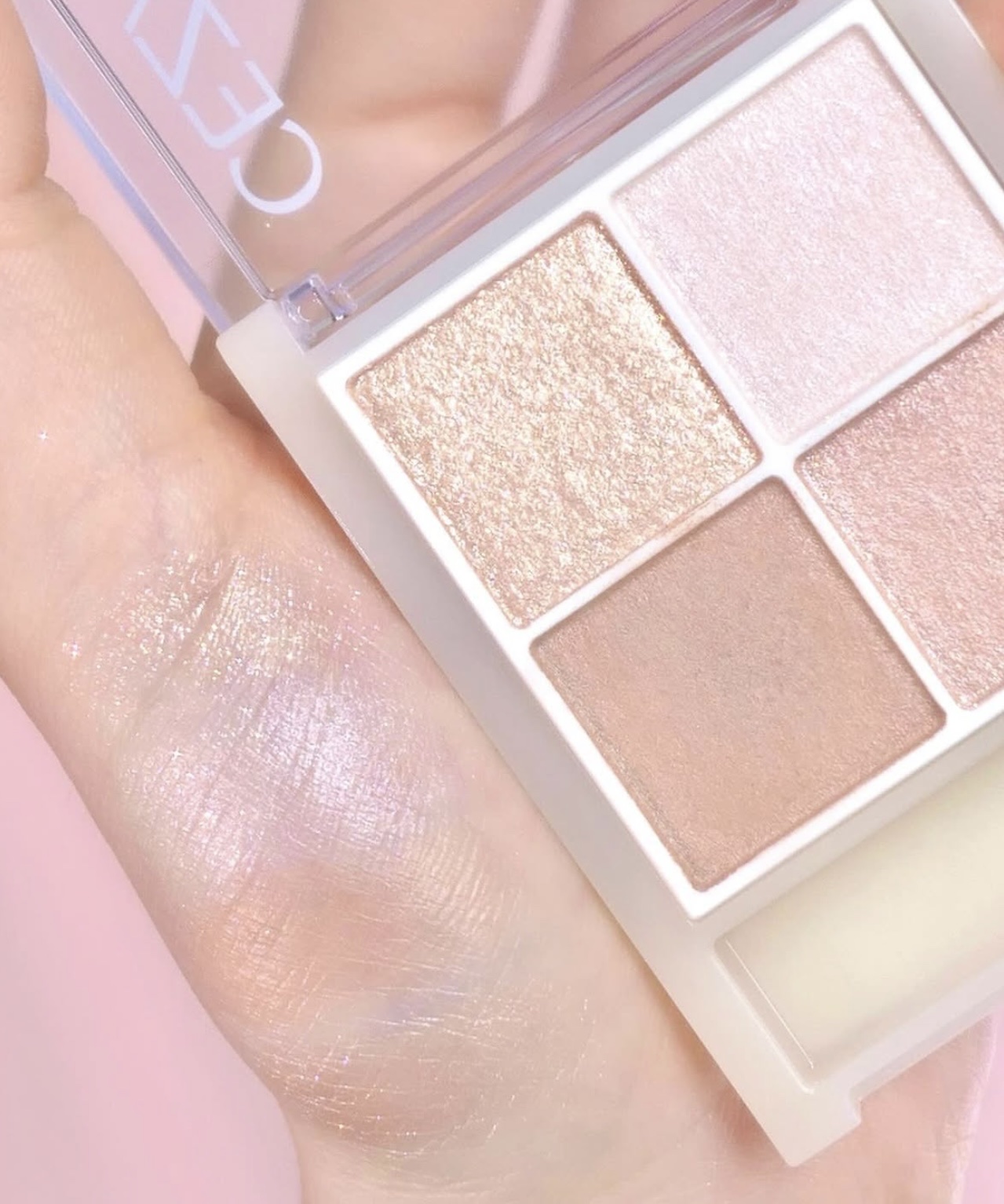 ペールトーンアイシャドウ/CEZANNE/アイシャドウを使ったクチコミ（1枚目）