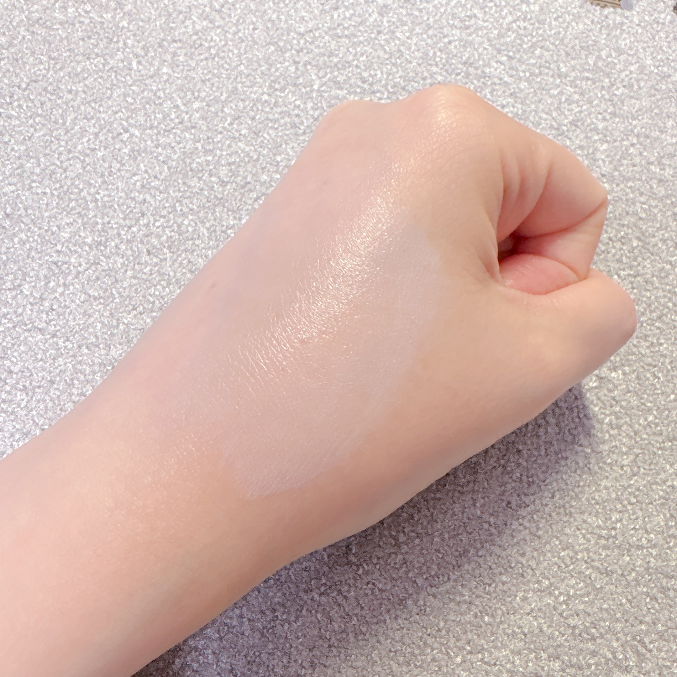 モイストラボ　トーンアップ下地/Moist Labo/化粧下地を使ったクチコミ（3枚目）