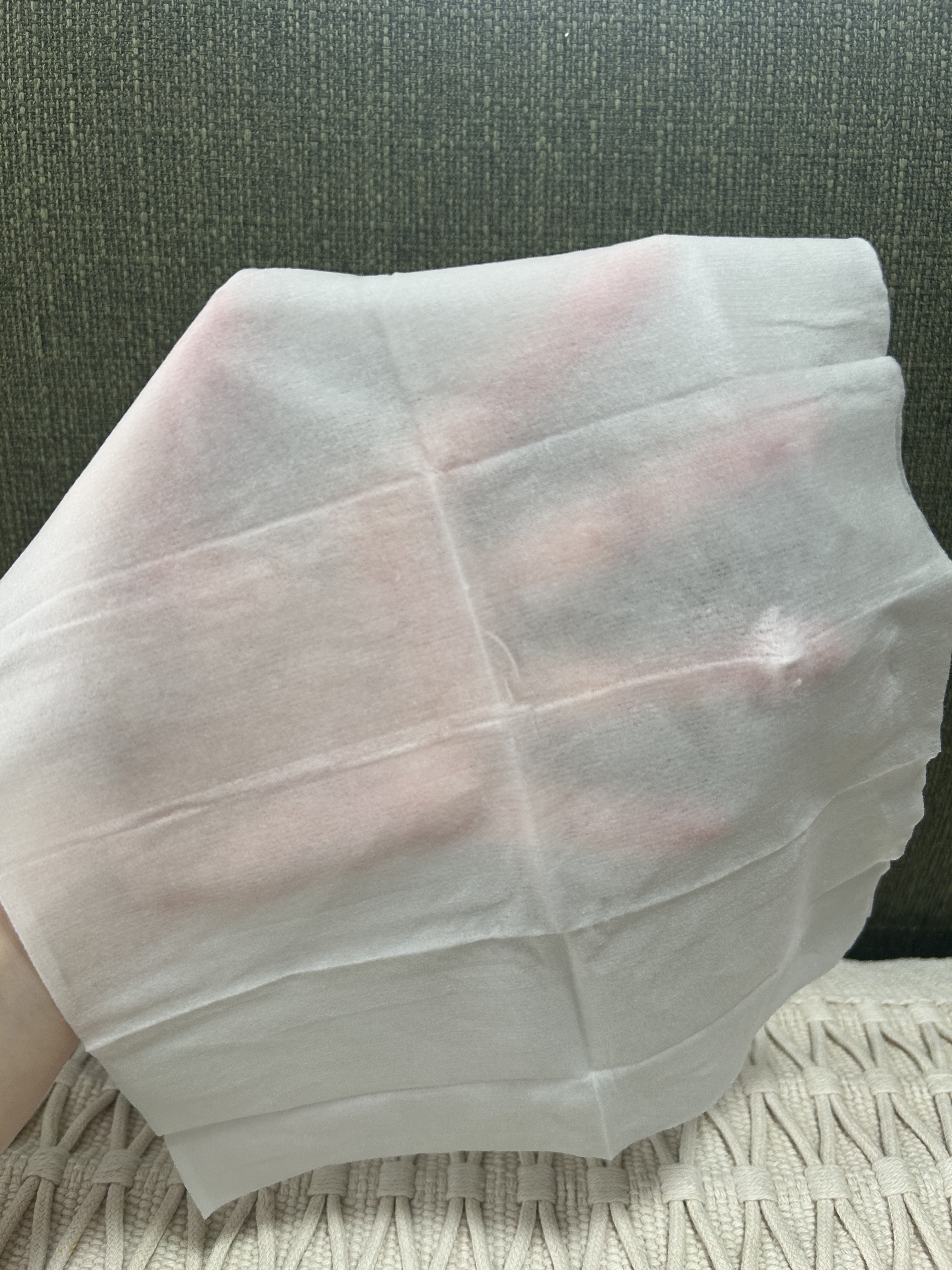 ビオレ ビオレZ するり肌感シートのクチコミ「ビオレ

ビオレZ するり肌感シート

メントール、エタノールフリー

天然コットンで柔らかく.....」（3枚目）