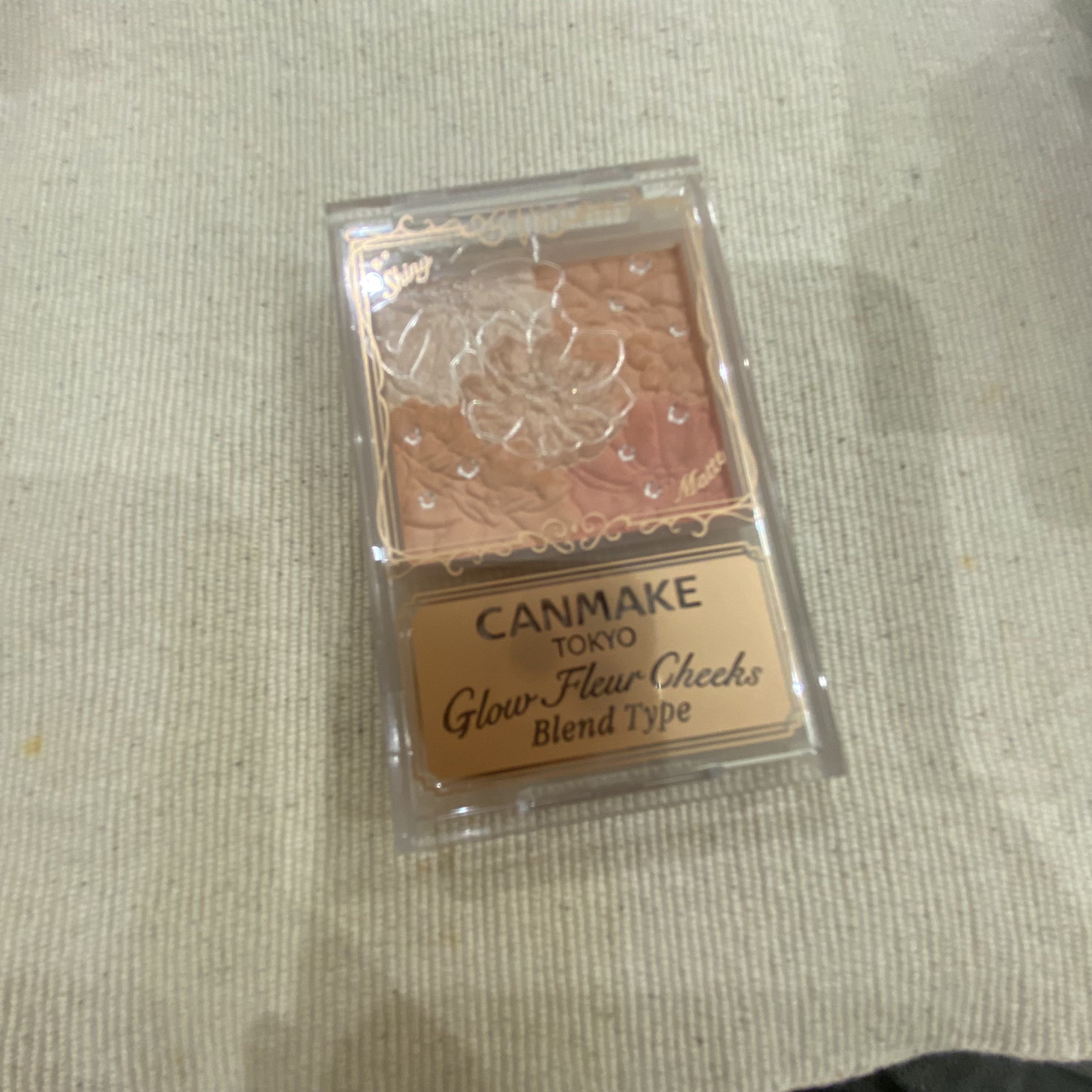 グロウフルールチークス（ブレンドタイプ）/キャンメイク/パウダーチークを使ったクチコミ（1枚目）