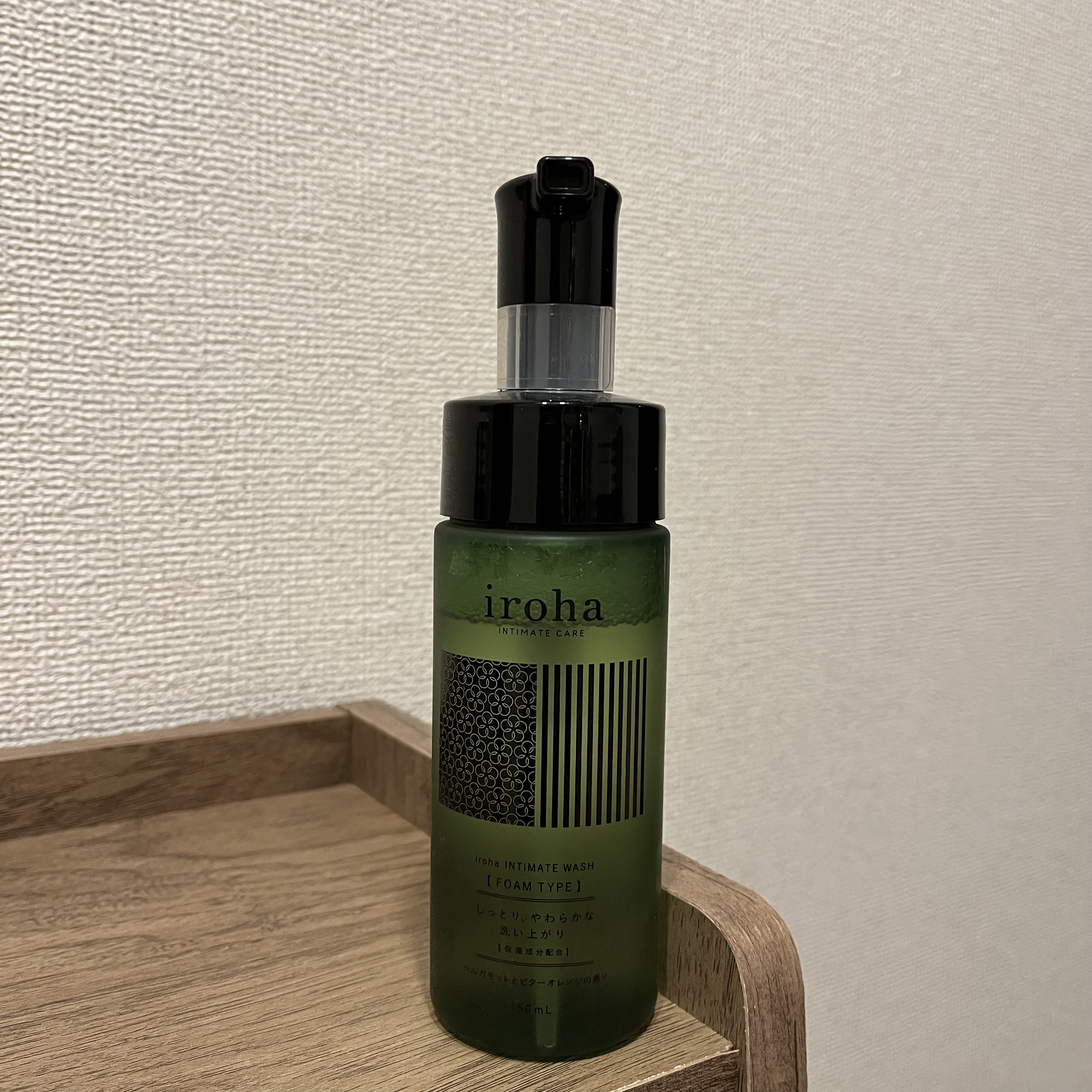 ☺︎iroha INTIMATE CARE

イロハ インティメートウォッシュ フォームタイプ  ベルガモットとビターオレンジの香り

デリケートゾーン用ソープ。
ポンプタイプで泡で出てくるので使いやすい！
肌にも優しそうな綺麗な泡で満足�