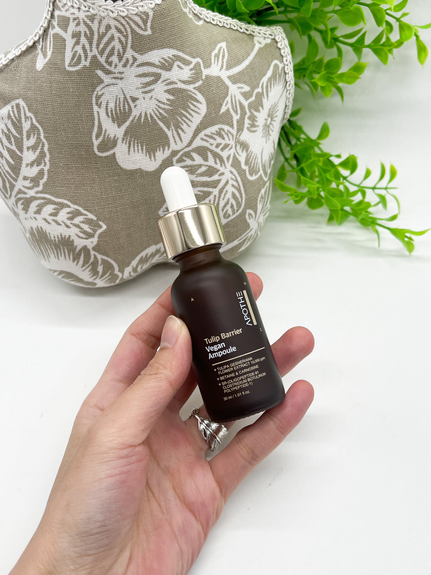 りぴ☆Webライター on LIPS 「【APOTHEさまからいただきました】APOTHEチューリップ..」(2枚目)