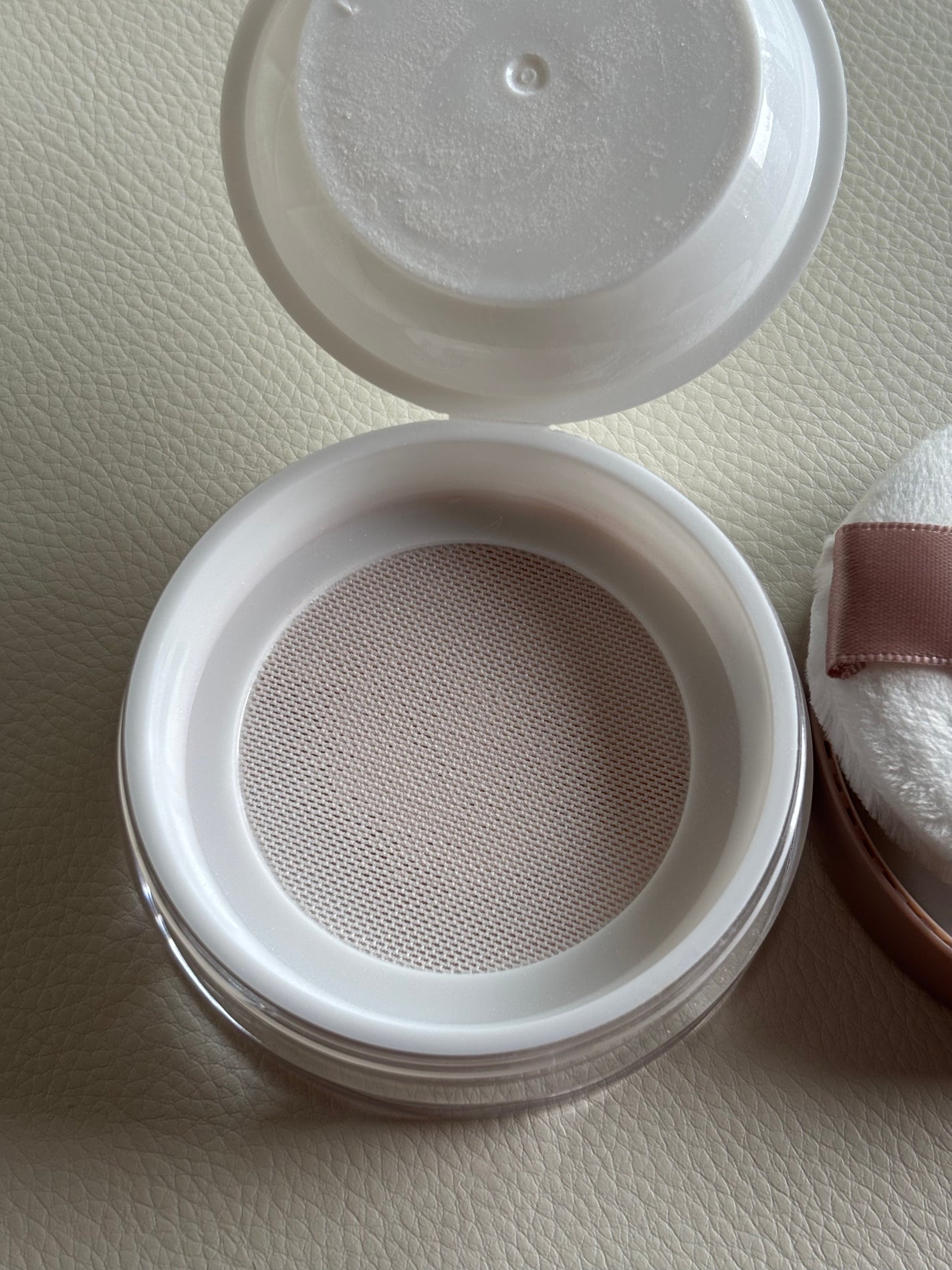 ピメル あざむきパウダー ルーセントピンク/pdc/フェイスパウダーを使ったクチコミ(2枚目)