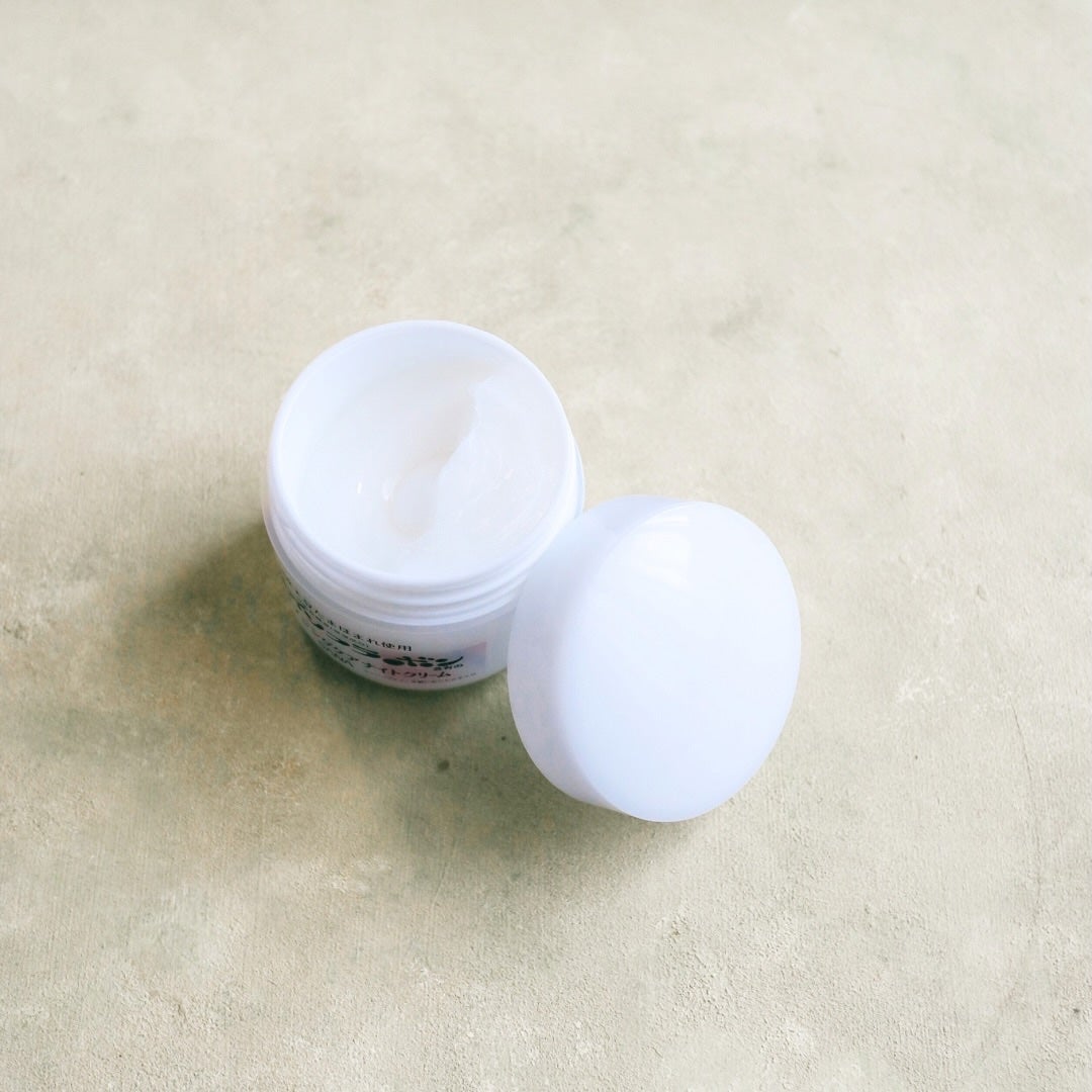 薬用リンクルナイトクリーム ホワイト/なめらか本舗/フェイスクリームを使ったクチコミ(3枚目)