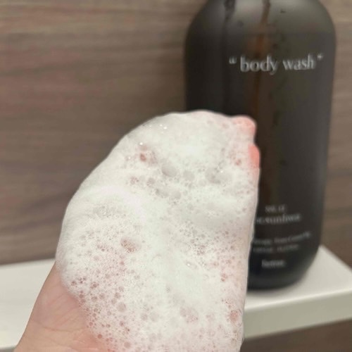 ヘトラス　ボディーソープ/hetras/その他スキンケアを使ったクチコミ（3枚目）