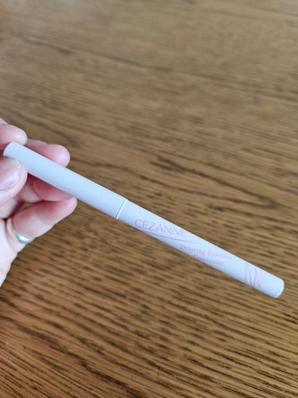描くアイゾーンコンシーラー/CEZANNE/ペンシルコンシーラーを使ったクチコミ(1枚目)