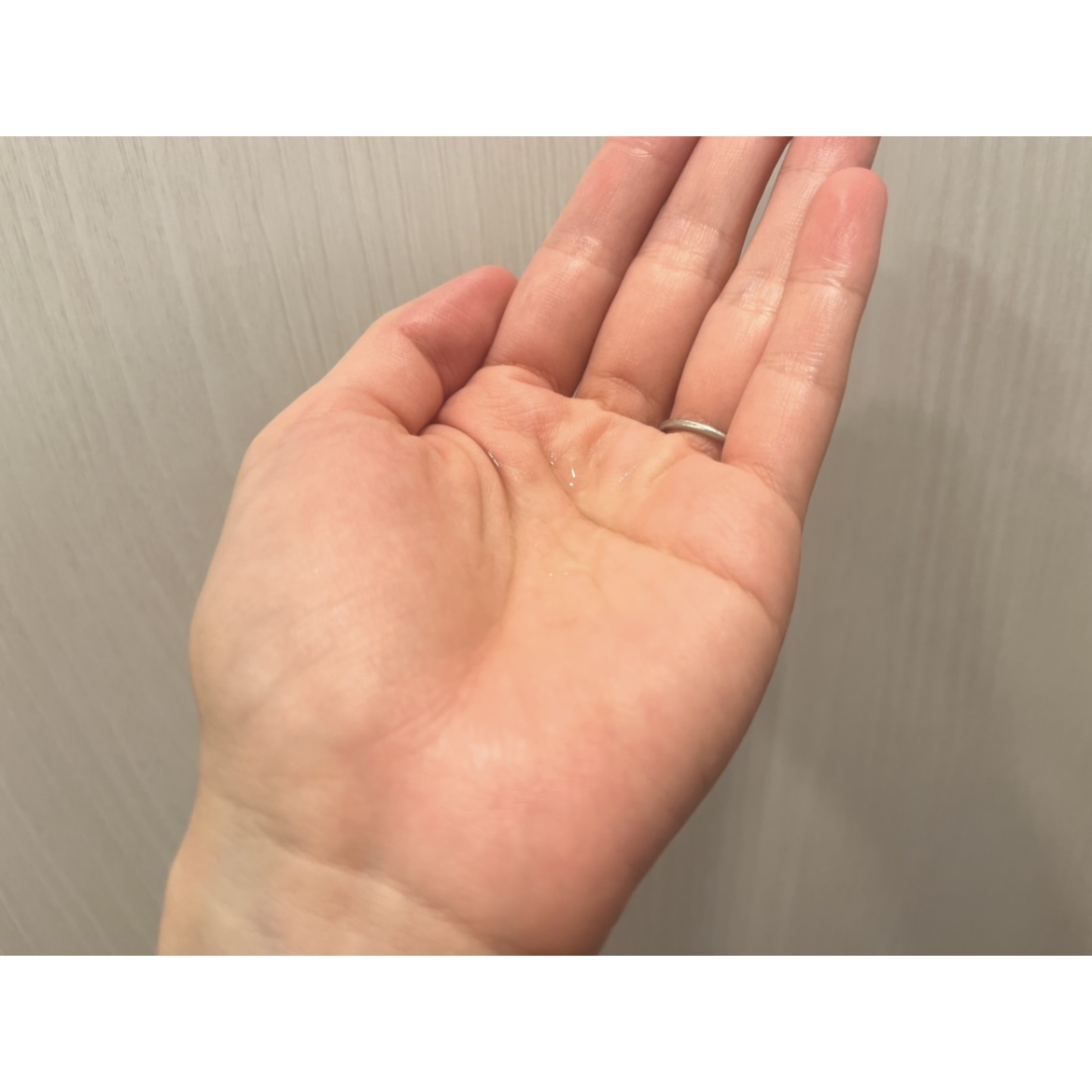 エファクラ ピールケア セラム/ラ ロッシュ ポゼ/美容液を使ったクチコミ（2枚目）