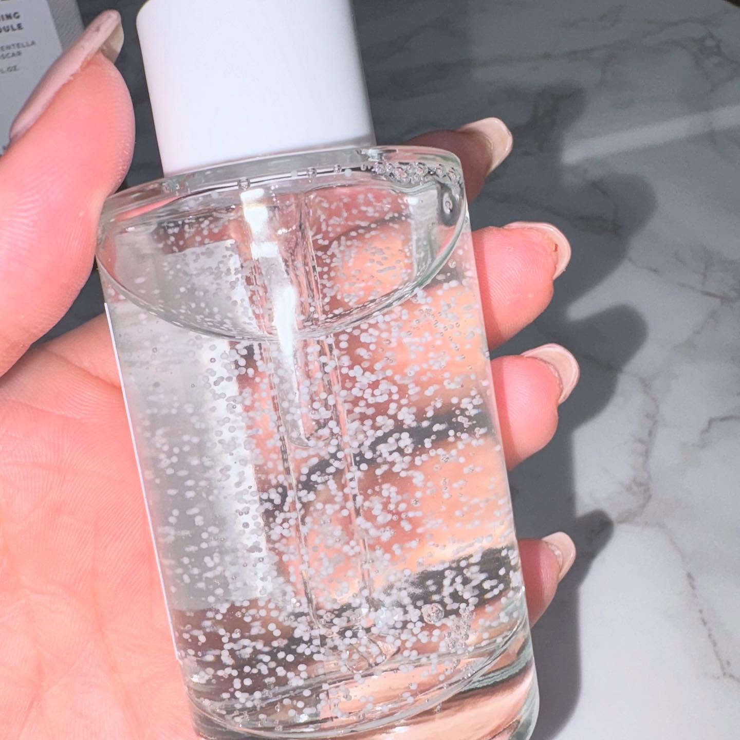 トーンブライトニング カプセルアンプル/SKIN1004/美容液を使ったクチコミ（2枚目）