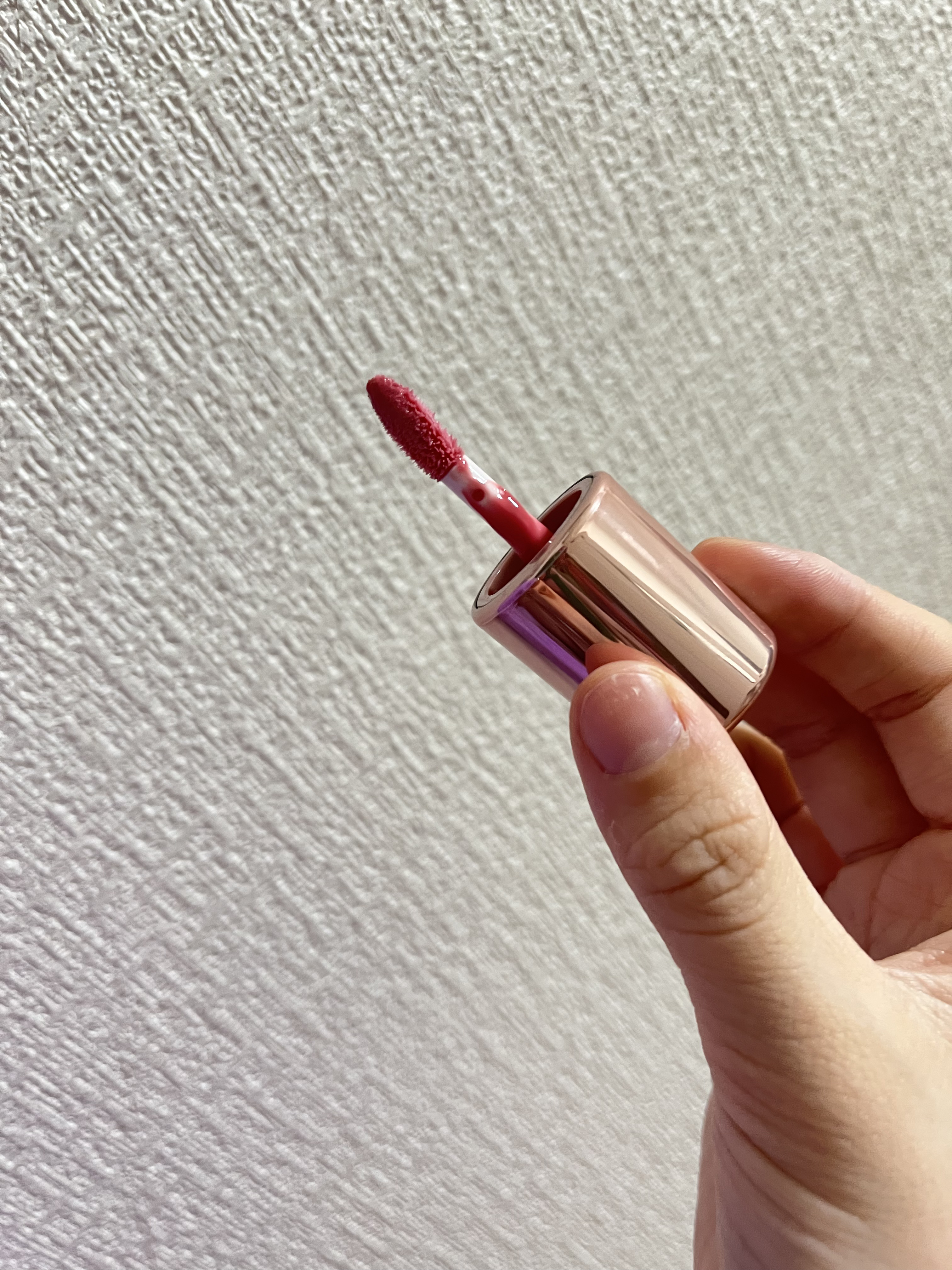 フィー 3Dボリューミンググロス/fwee/リップグロスを使ったクチコミ（2枚目）