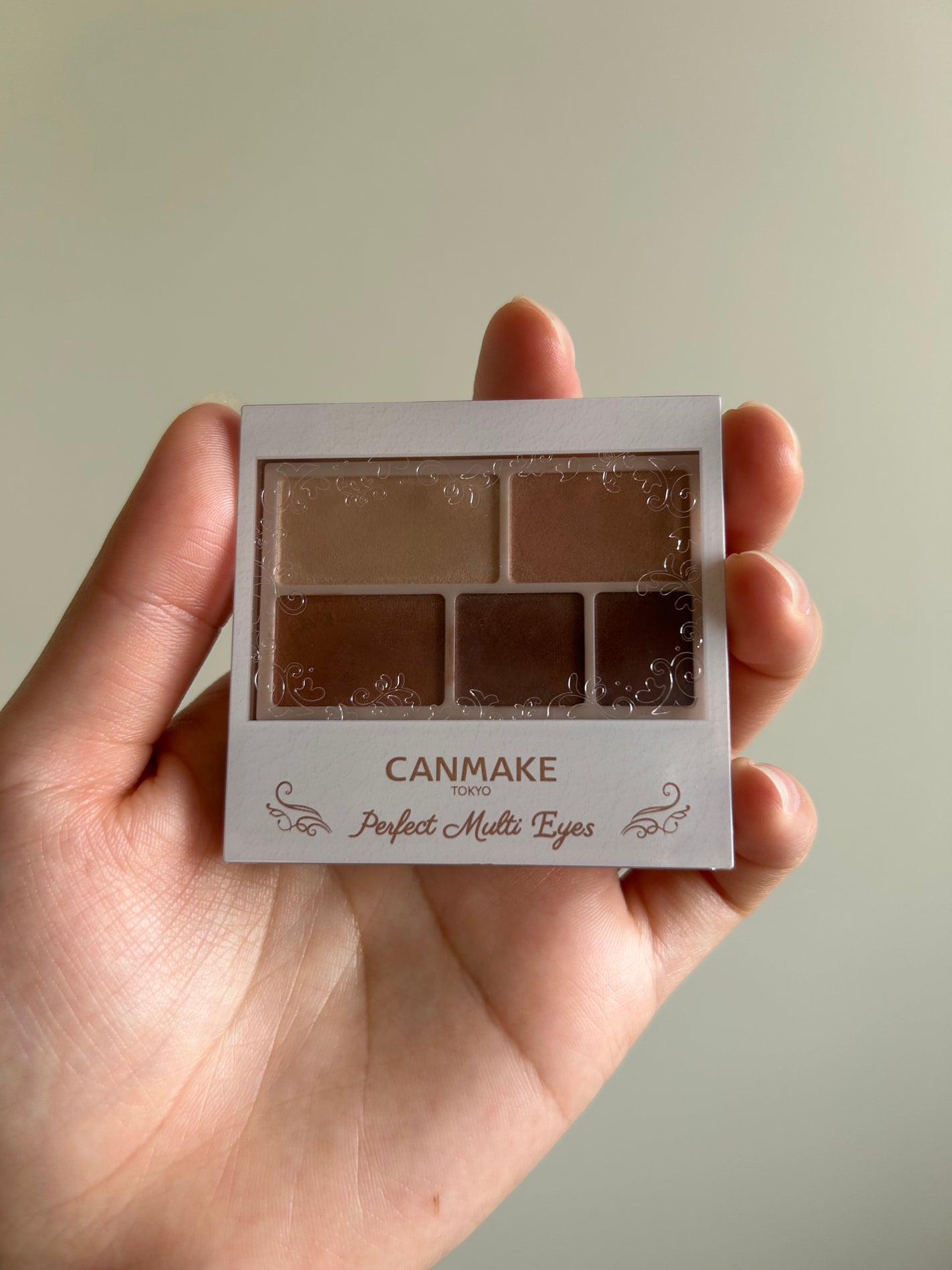 パーフェクトマルチアイズ/キャンメイク/アイシャドウパレットを使ったクチコミ(3枚目)