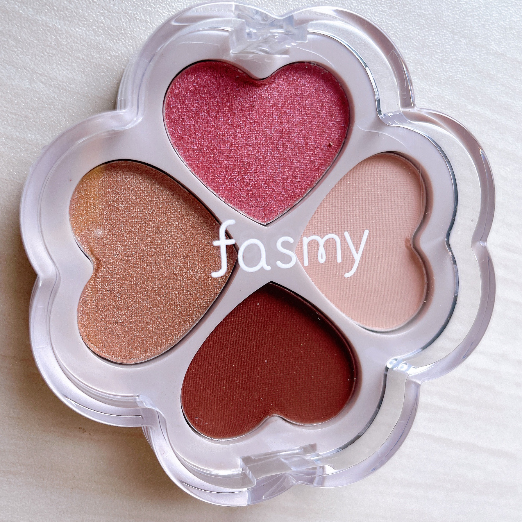 クローバーパレット/fasmy/アイシャドウパレットを使ったクチコミ（2枚目）