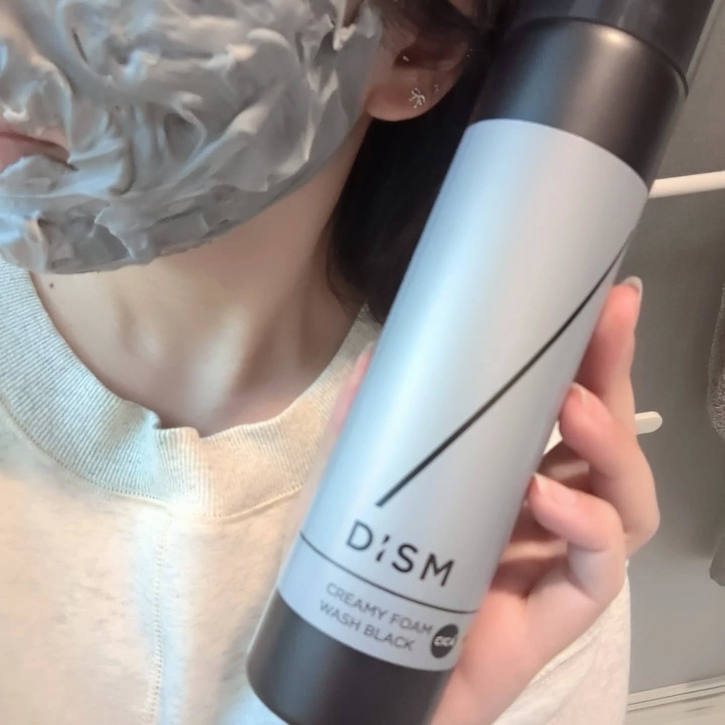 ディズム クリーミーフォームウォッシュ ブラック/DISM/泡洗顔を使ったクチコミ（1枚目）