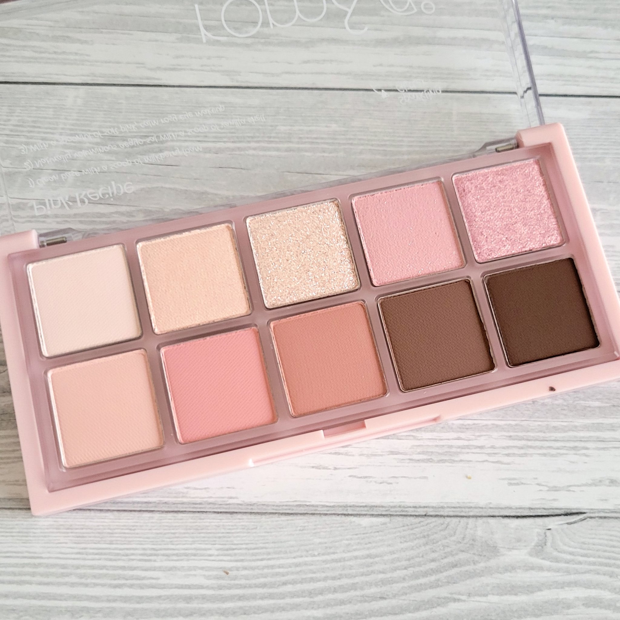 ロムシピ レシピパレット/rom&Cipi/アイシャドウパレットを使ったクチコミ（3枚目）