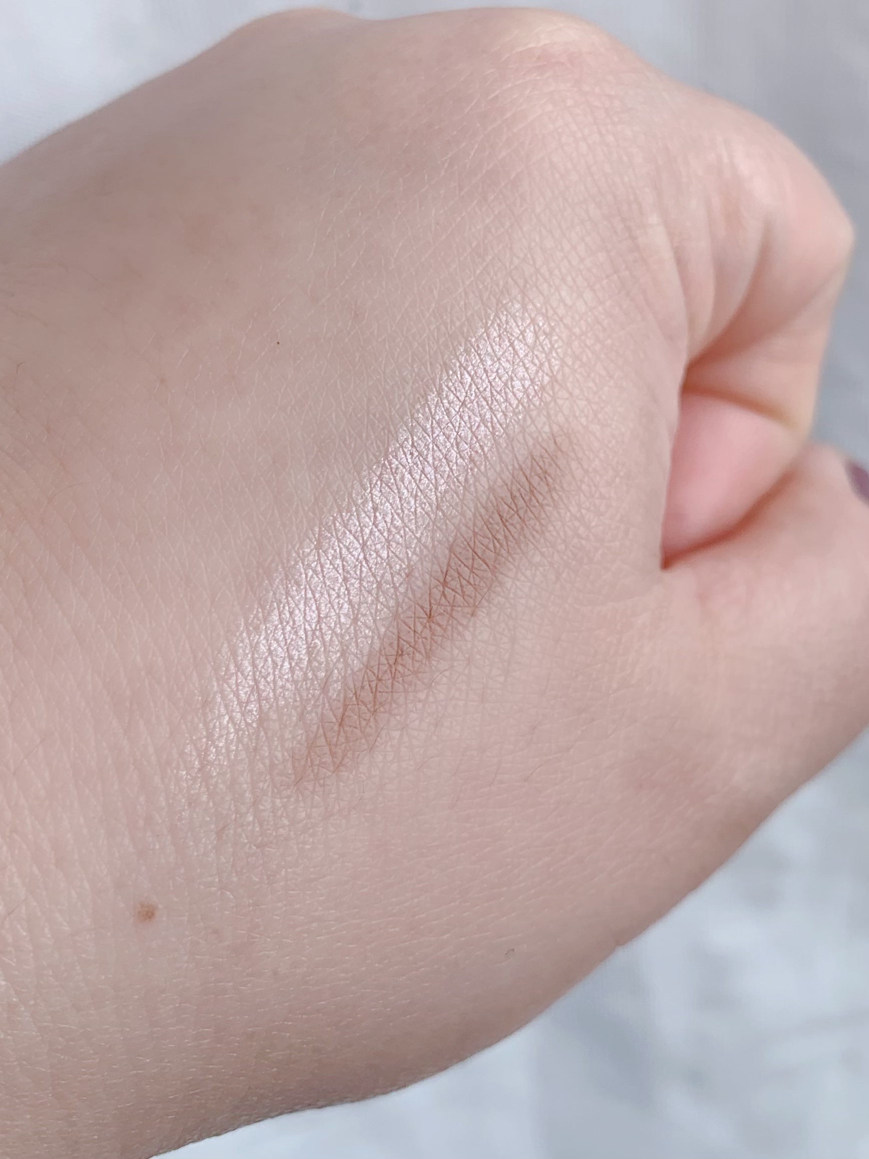 KM ダブルエンド涙袋メーカー/DAISO/スティックアイシャドウを使ったクチコミ（3枚目）