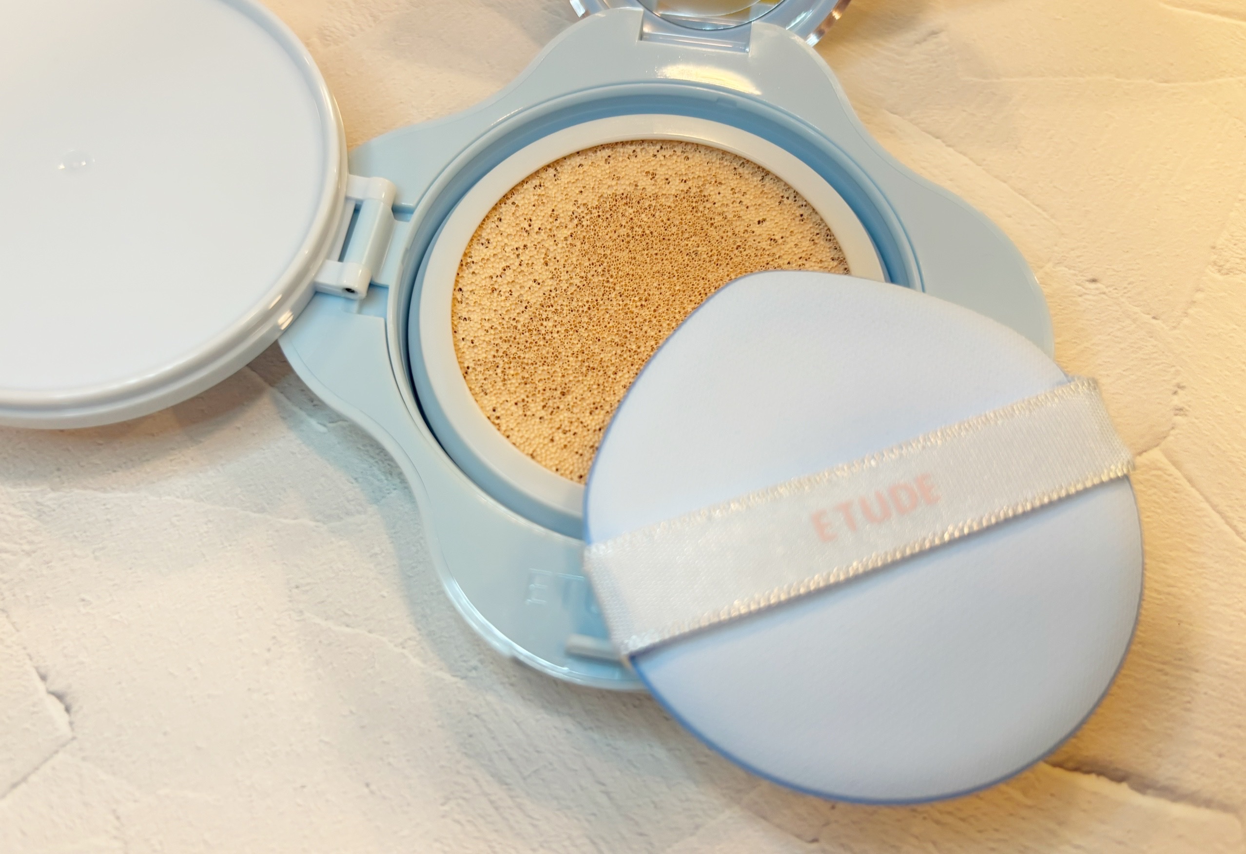 クラウドフィルタークッション/ETUDE/クッションファンデーションを使ったクチコミ（2枚目）