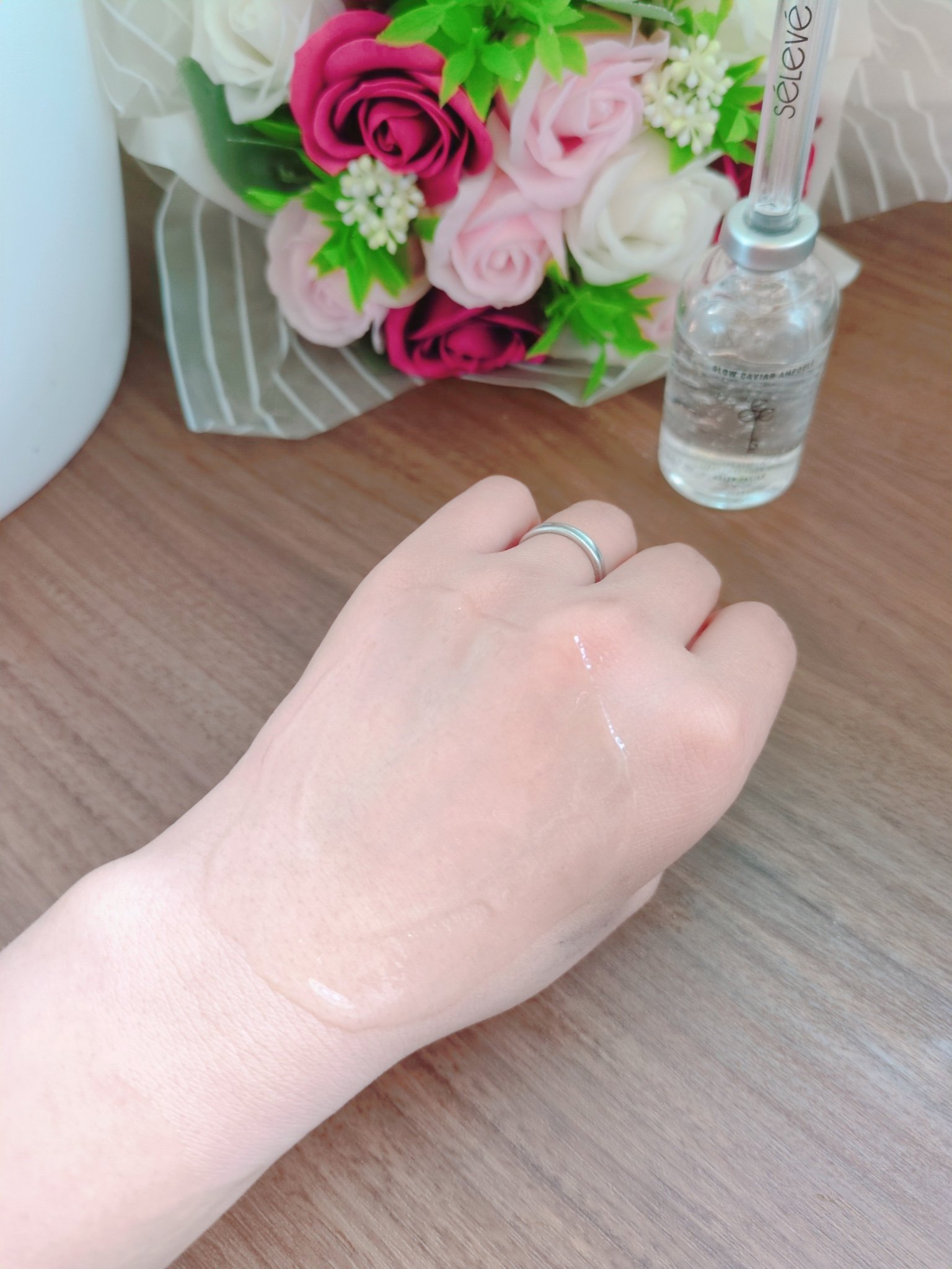 グロウキャビアアンプル/SELEVE/美容液を使ったクチコミ（3枚目）