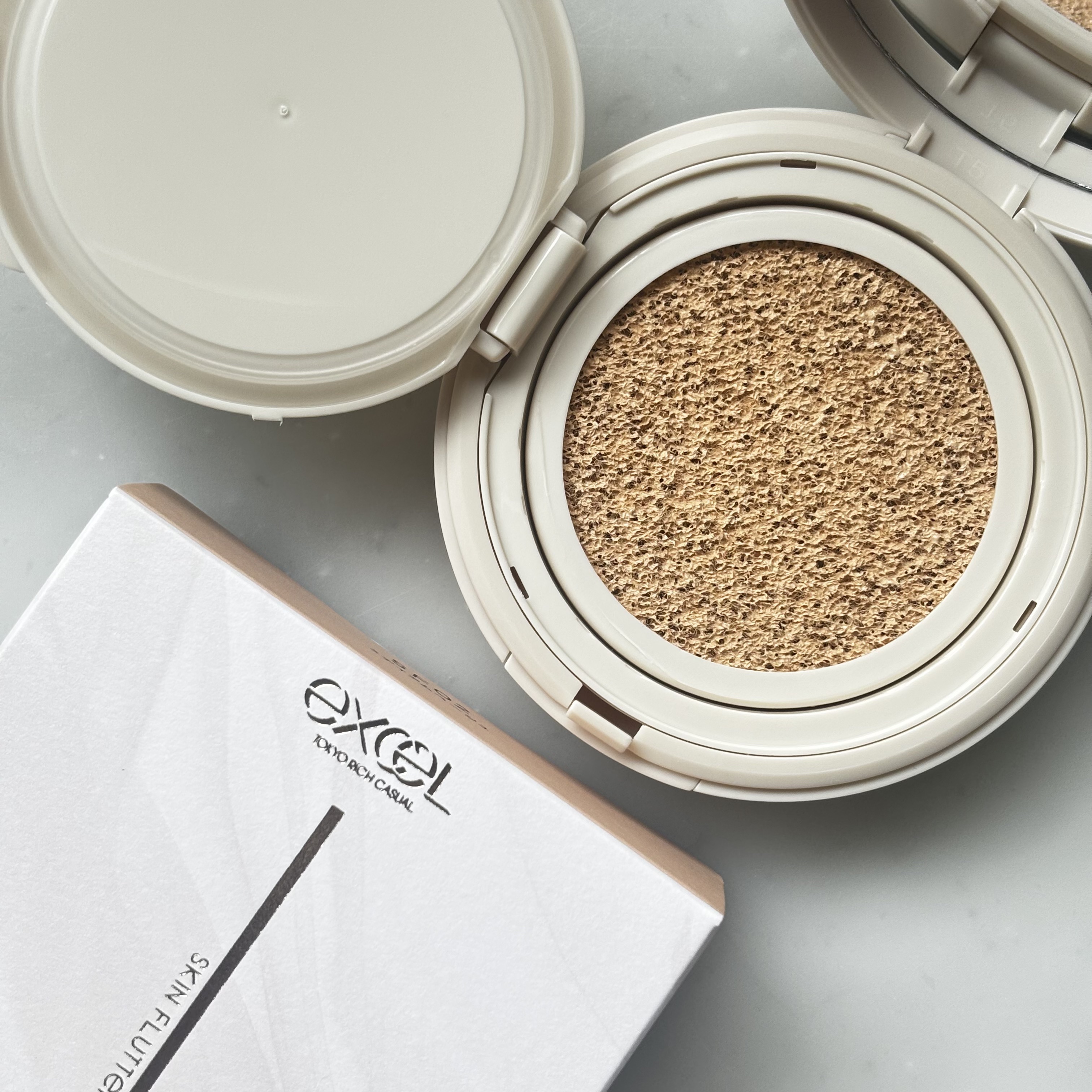 エクセル スキンフラッター セラムクッション/excel/クッションファンデーションを使ったクチコミ（3枚目）