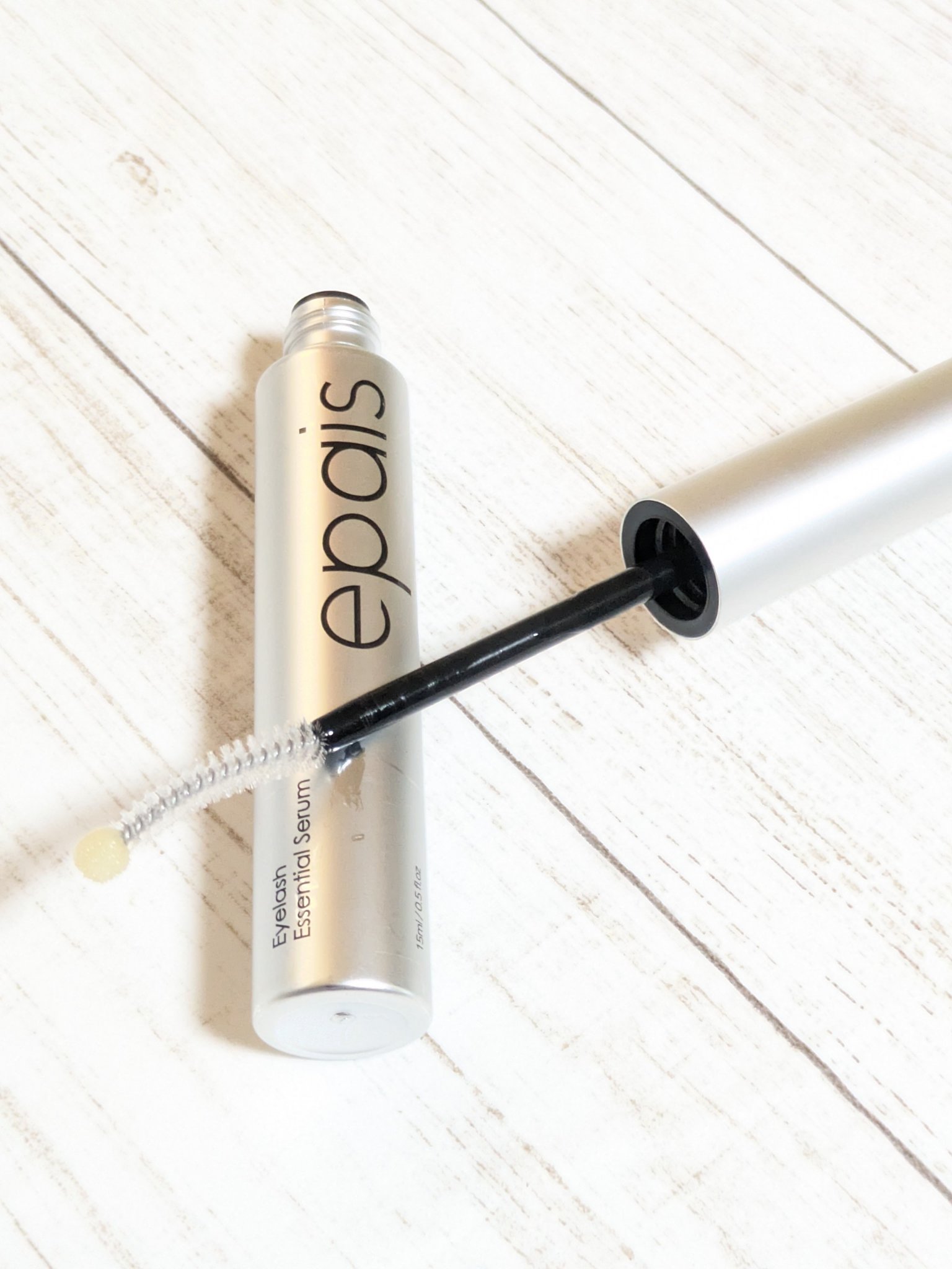 アイラッシュエッセンシャルセラム/epais/まつげ美容液を使ったクチコミ（3枚目）