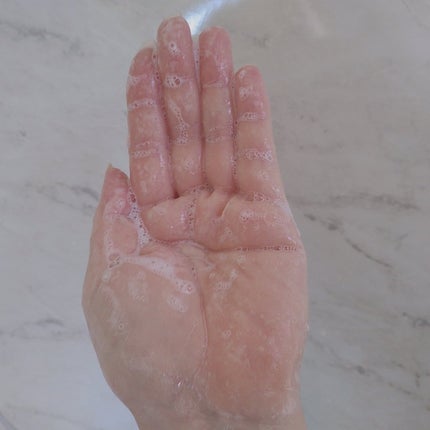 mcgroupakiko on LIPS 「山歩きや庭仕事と外で過ごす時間が増えてきましたがそれに伴い日に..」(5枚目)