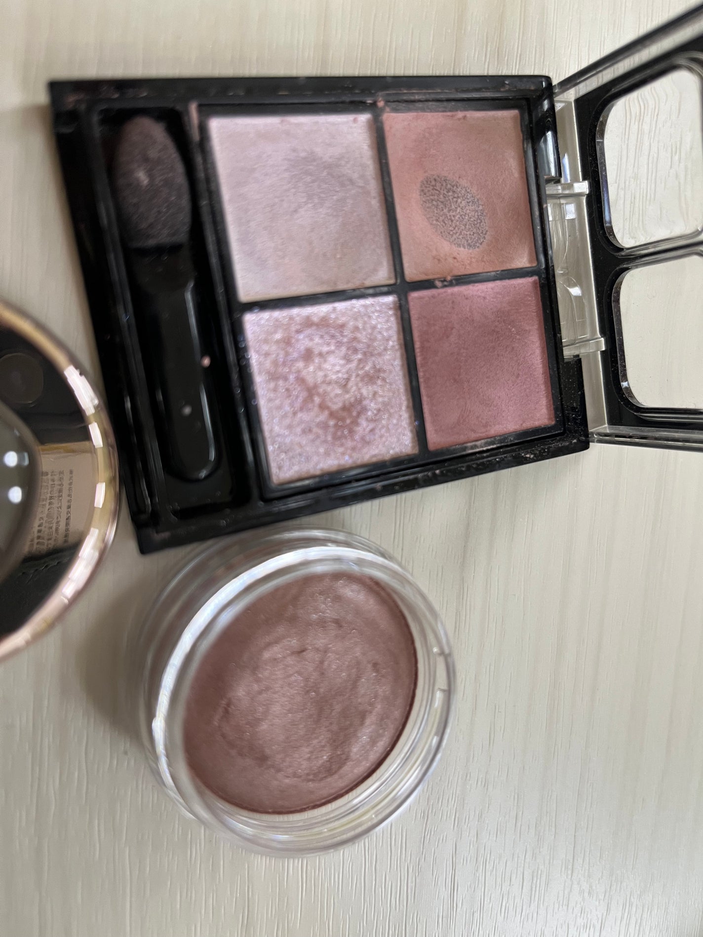 アイグロウジェム スキンシャドウ/DECORTÉ/ジェル・クリームアイシャドウを使ったクチコミ(3枚目)