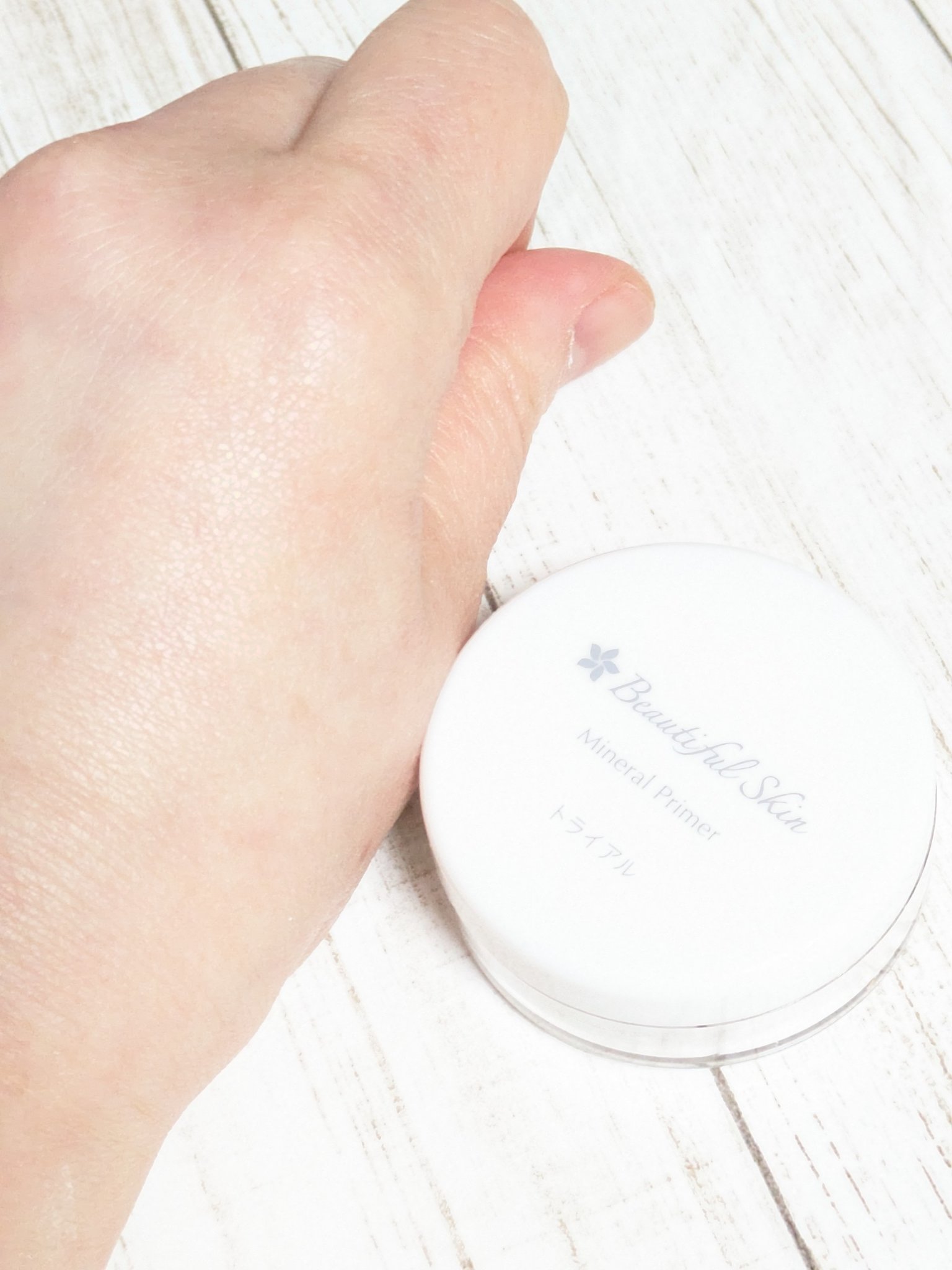 ミネラルフィニッシュヴェール/ビューティフルスキン/ルースパウダーを使ったクチコミ（3枚目）