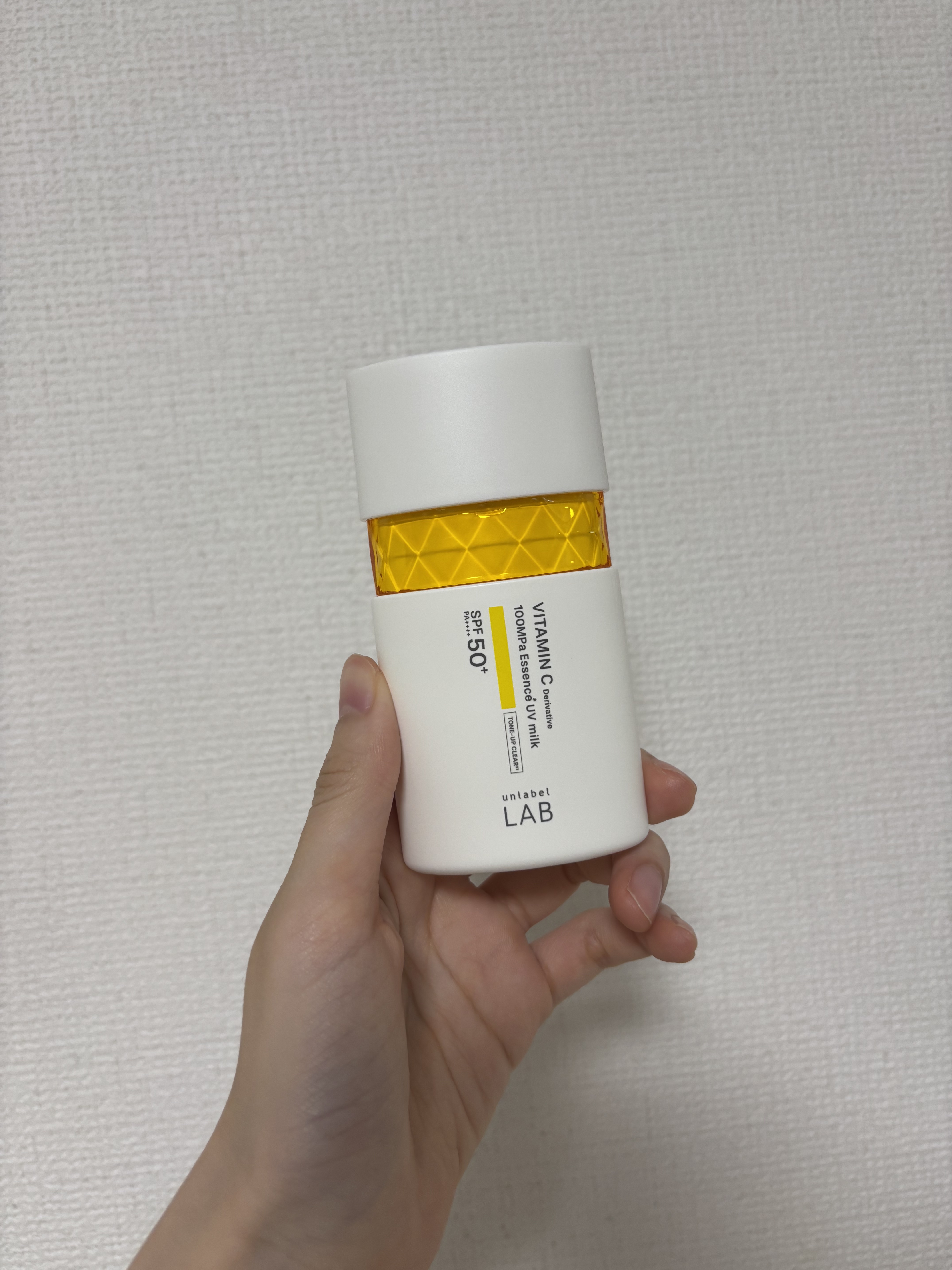 Vトーンアップ UVミルク/unlabel/日焼け止めミルクを使ったクチコミ（1枚目）