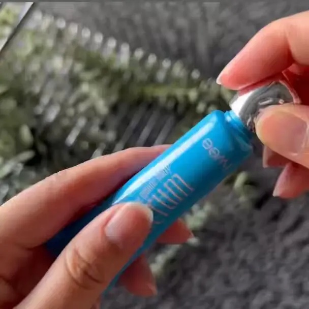 フィー ワンミニッツレディ リップセラム/fwee/リップ美容液を使ったクチコミ（2枚目）