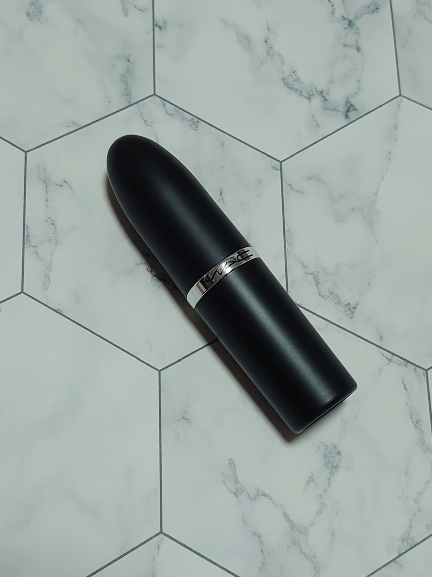 マキシマル シルキー マット リップスティック/M・A・C/口紅を使ったクチコミ（2枚目）