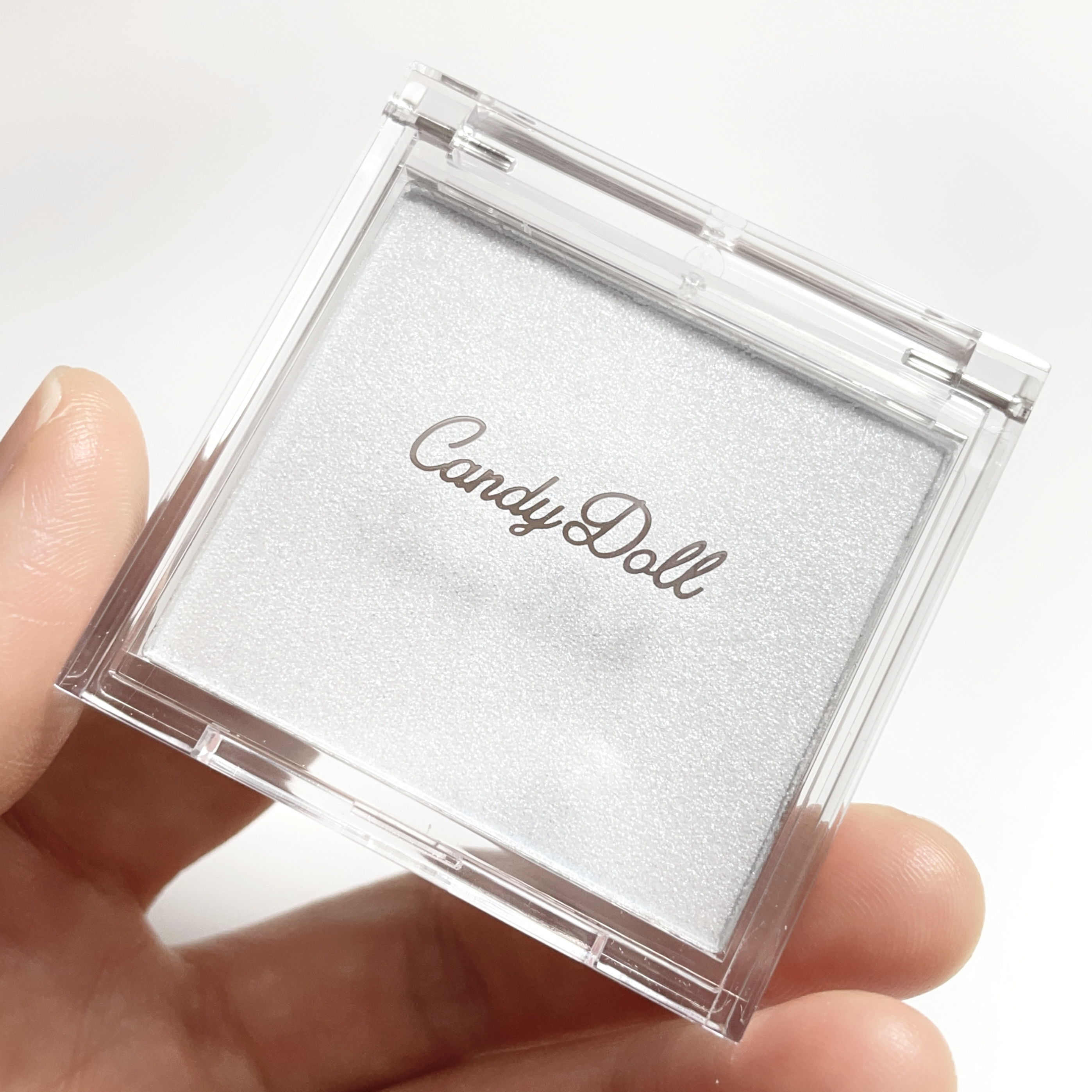 クリスタルハイライター 01 スノウブルー/CandyDoll/パウダーハイライトを使ったクチコミ（2枚目）