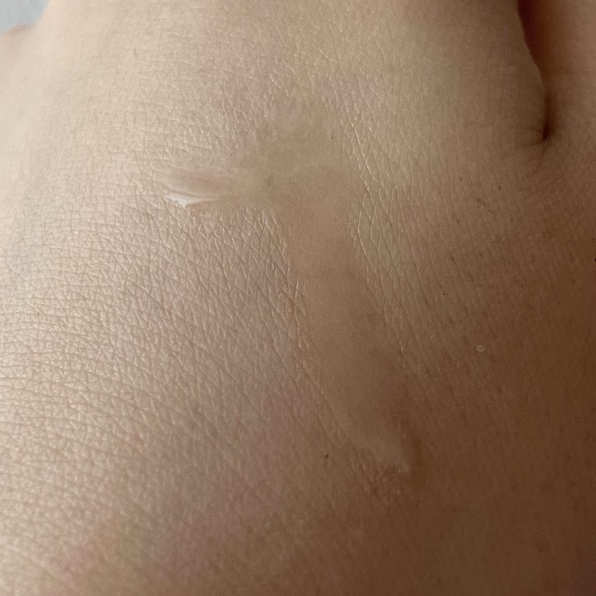 薬用クリアセラム（販売名：セザンヌ 薬用美容液C）/CEZANNE/美容液を使ったクチコミ（2枚目）