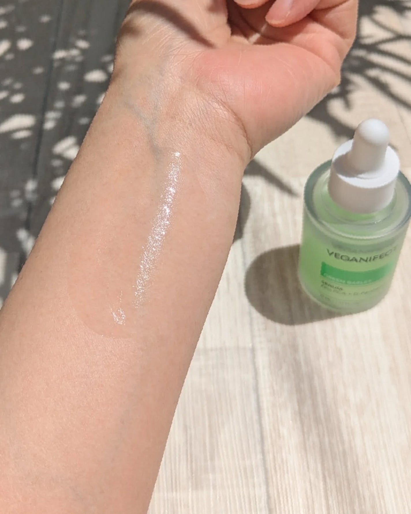 青麦ジンクセラム/Veganifect/美容液を使ったクチコミ(4枚目)