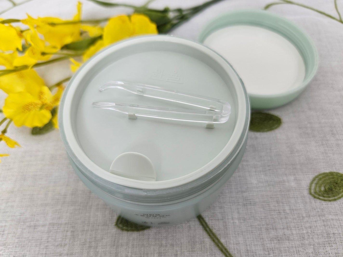 ピュアアルテミシア カーミングウォータークリーム/HANYUL(ハンユル)/フェイスクリームを使ったクチコミ(6枚目)