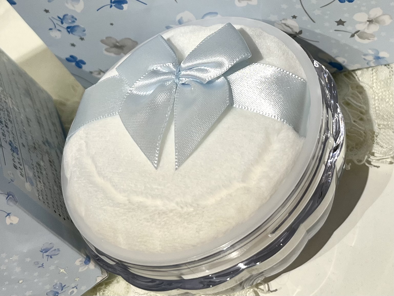 ジルスチュアート サムシングピュアブルー エアリーチュール ラスティングルースパウダー /JILL STUART/ルースパウダーを使ったクチコミ（2枚目）