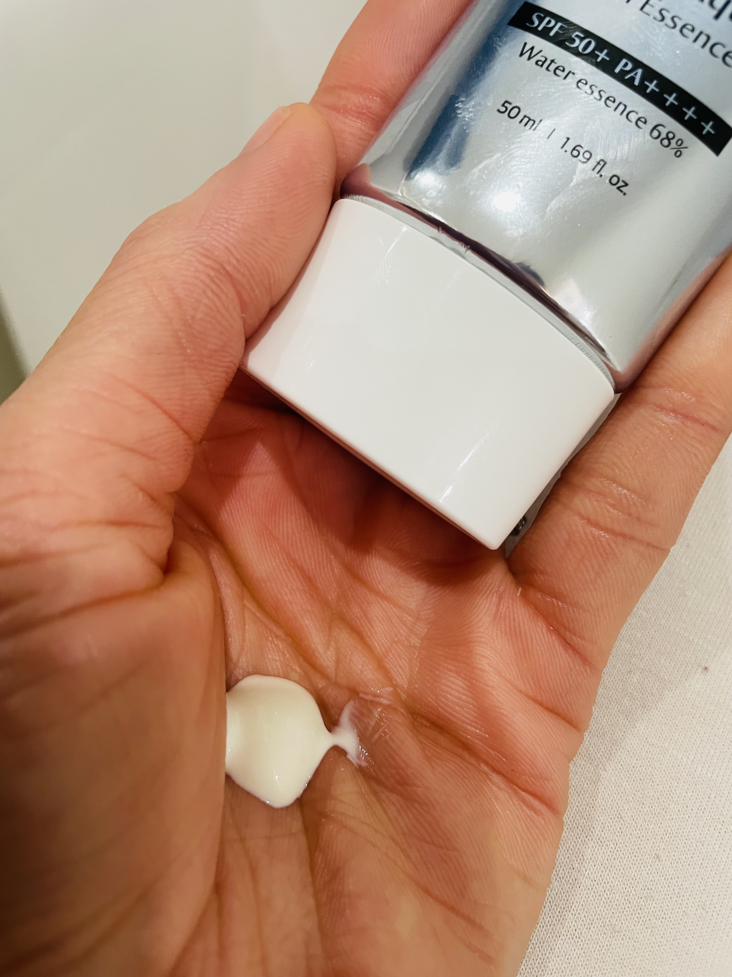 マイルドアクアUVエッセンス/redence/日焼け止めローションを使ったクチコミ（2枚目）